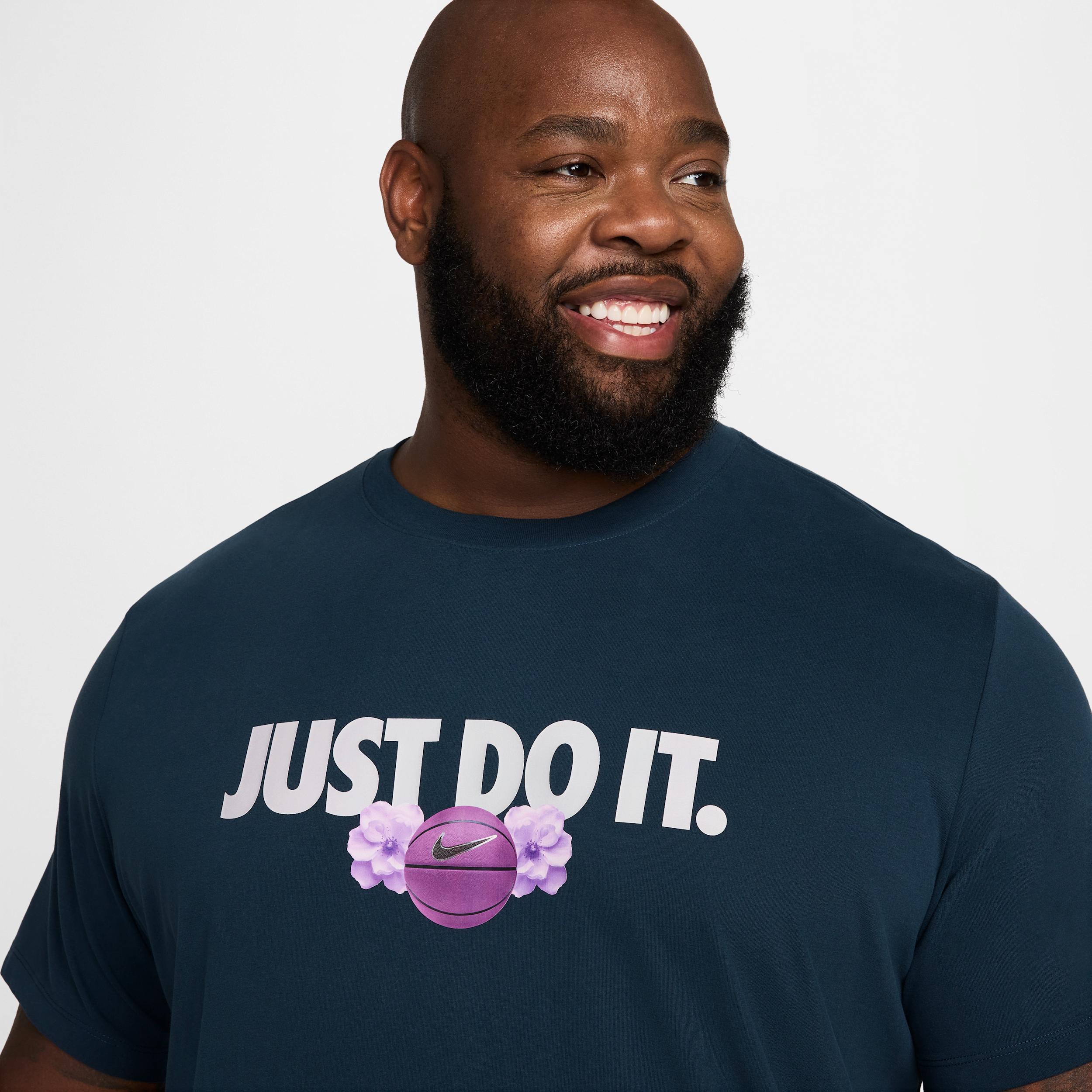 Nike Men's Dri-FIT Basketball T-Shirt Product Image