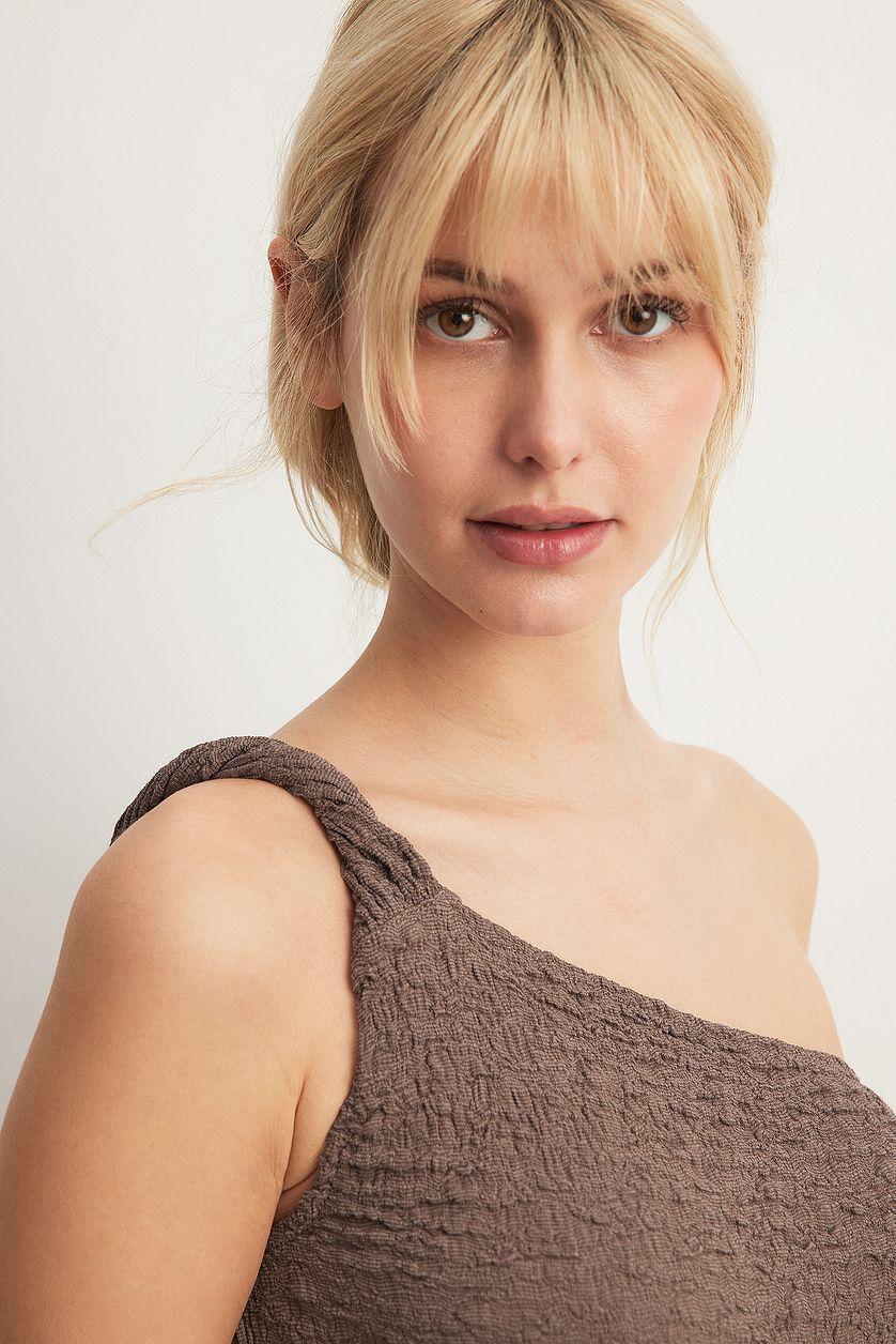 Twist Structured Midi Dress Product Image