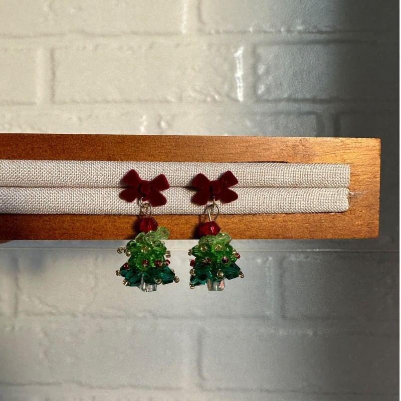 Christmas Tree Beaded Drop Earring Product Image