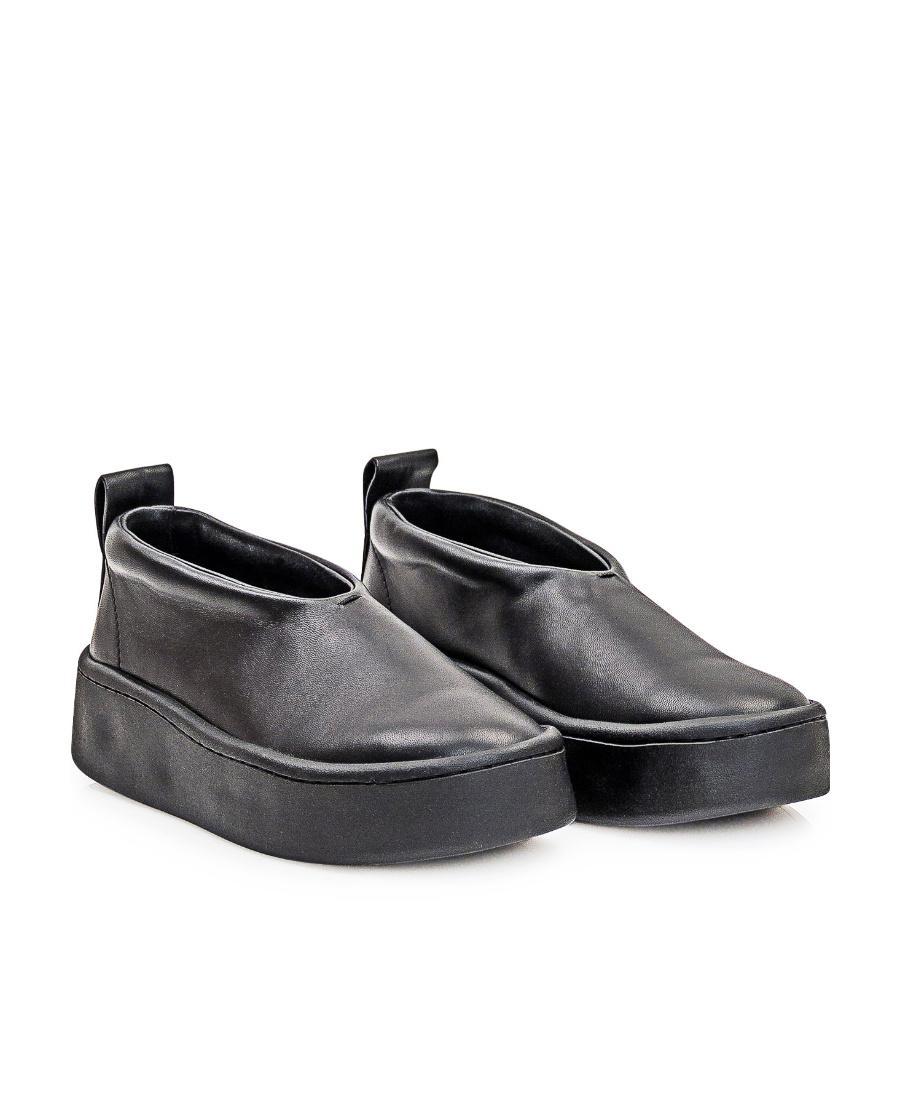 JIL SANDER Round-toe Leather Loafers In Black Product Image