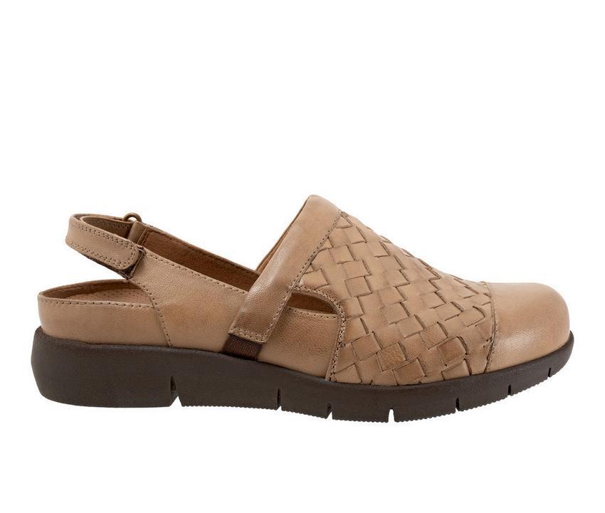 Women's Softwalk Salina Woven II Clog Product Image