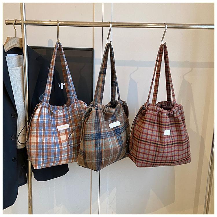 Plaid Drawstring Tote Bag Product Image