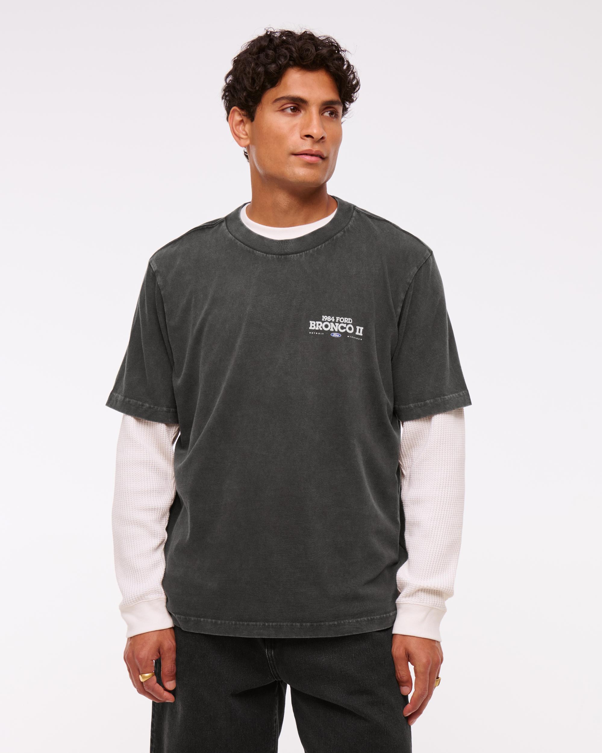 Vintage-Inspired Bronco Graphic Tee Product Image