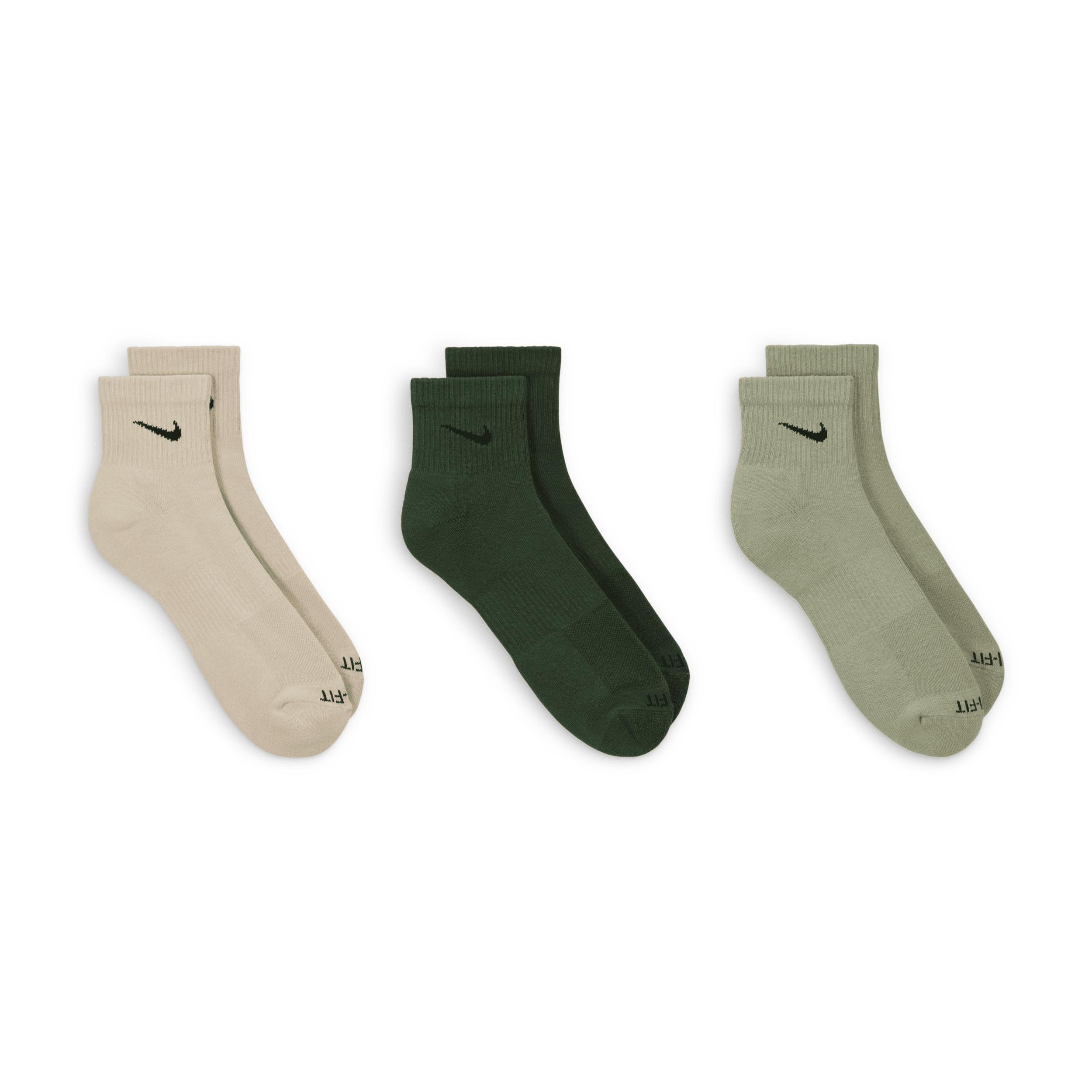 Nike Mens Nike 3 Pack Dri-FIT Plus Quarter Socks - Mens Product Image