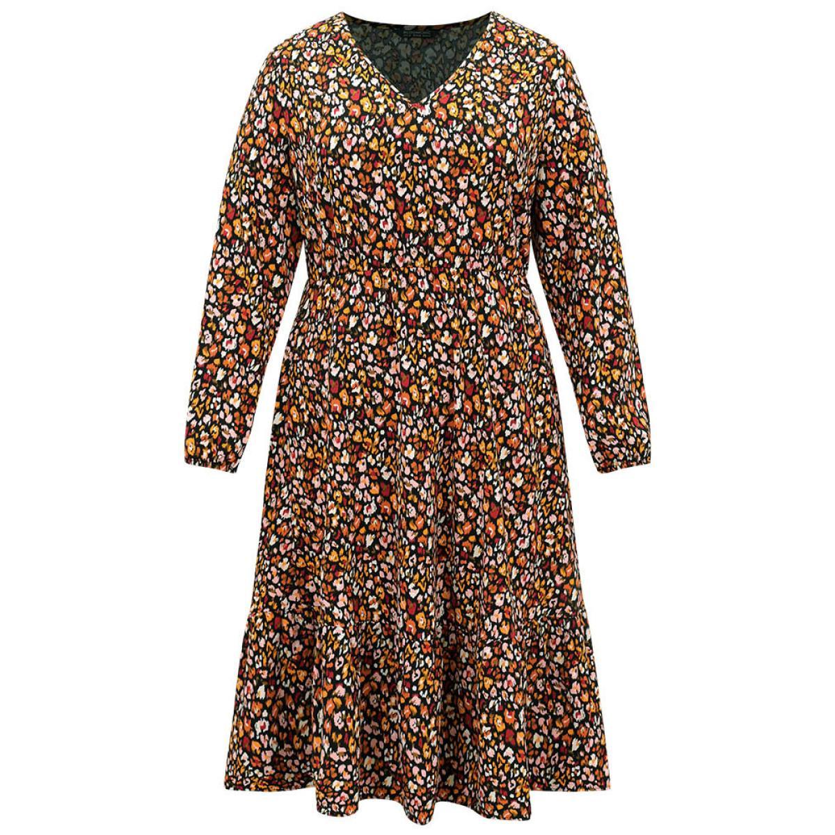 Plus Size Ditsy Floral Pocket Lantern Sleeve Ruffle Hem Dress Black Women Casual Elastic cuffs V-neck Long Sleeve Curvy Midi Dress BloomChic 12/L Product Image