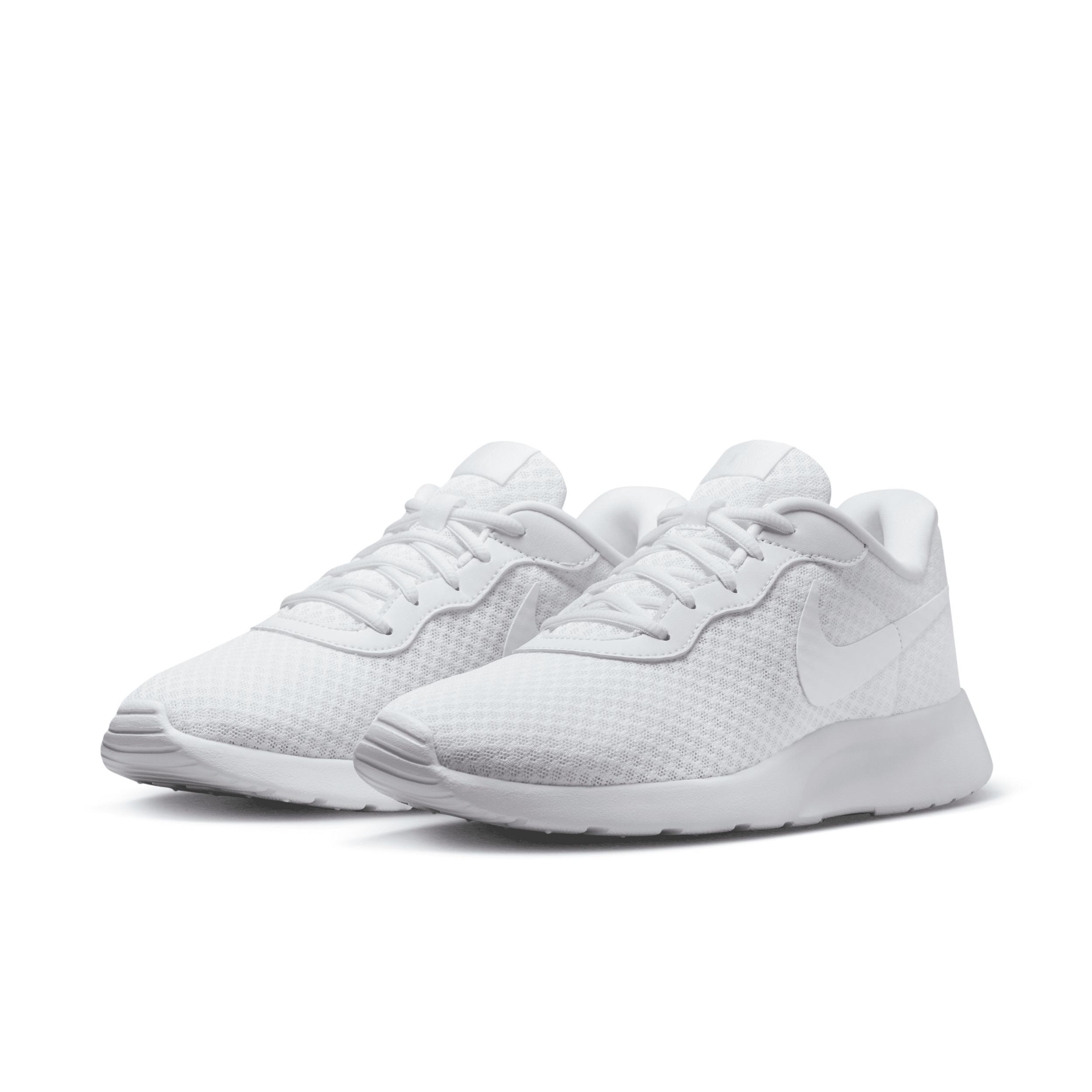 Nike Tanjun EasyOn Women's Shoes Product Image