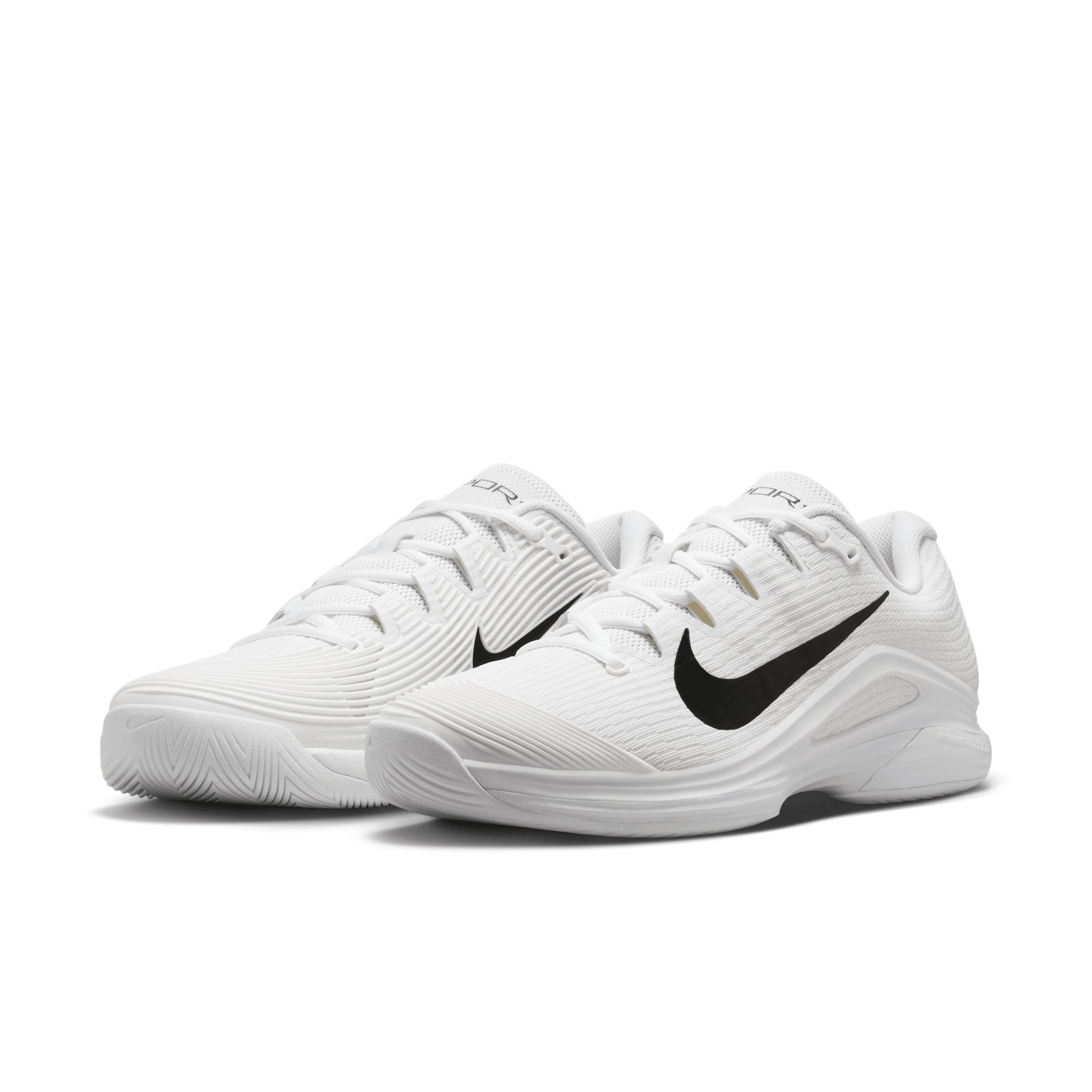 Nike Men's Vapor 12 Hard Court Tennis Shoes Product Image