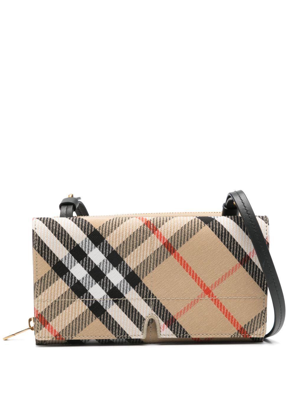 Snip clutch bag Product Image