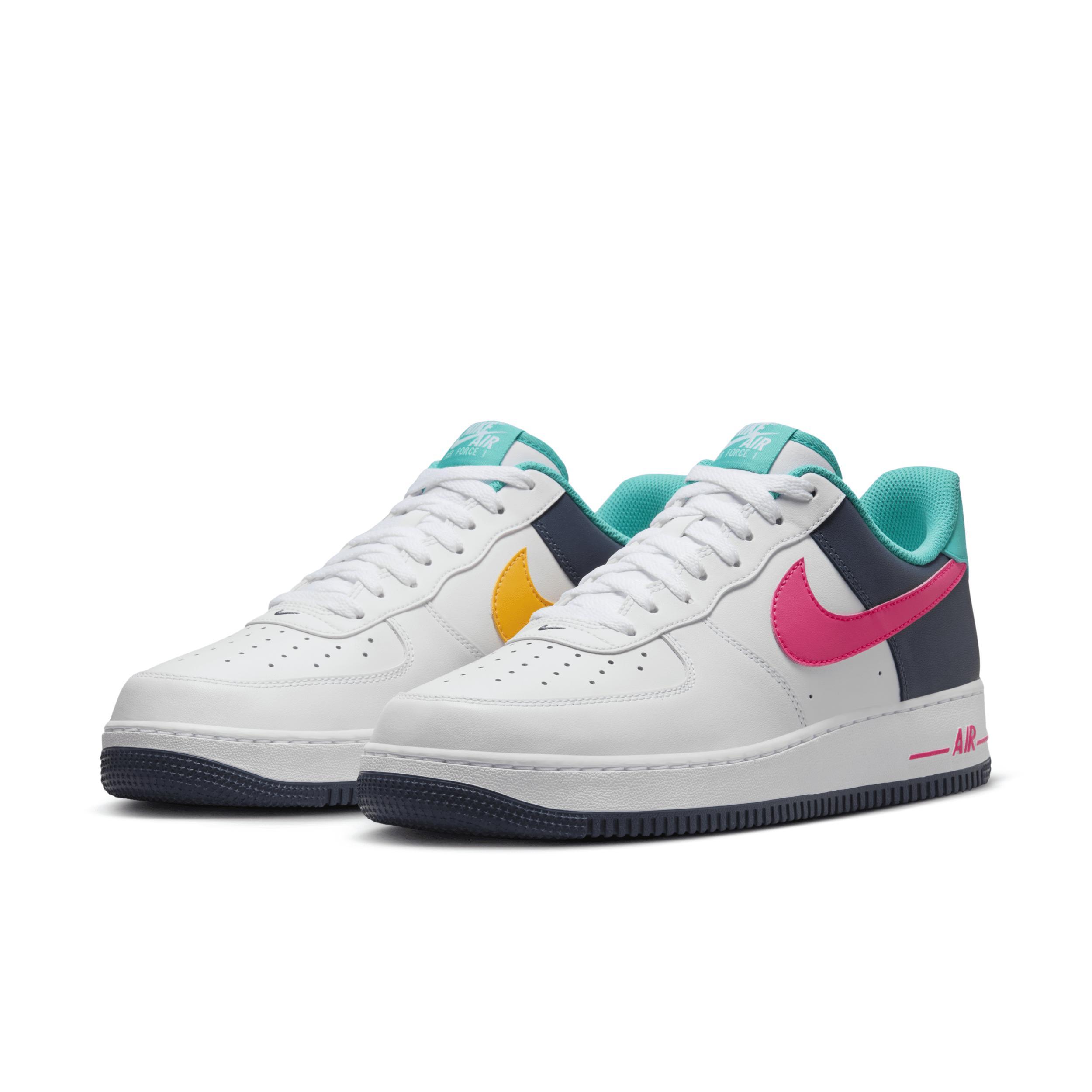 Nike Air Force 1 '07 Men's Shoes Product Image