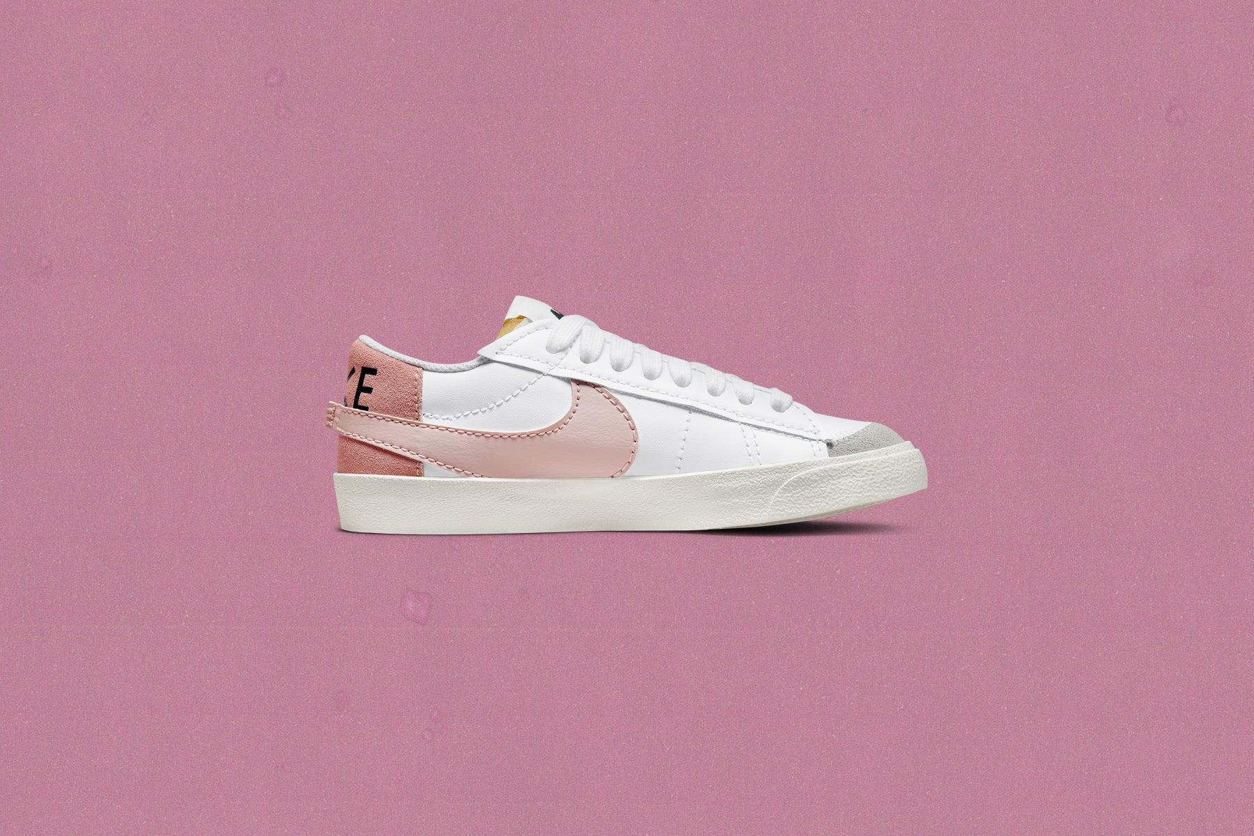 Women's Blazer Low '77 Jumbo - White/Pink Oxford/Rose Whisper Female Product Image