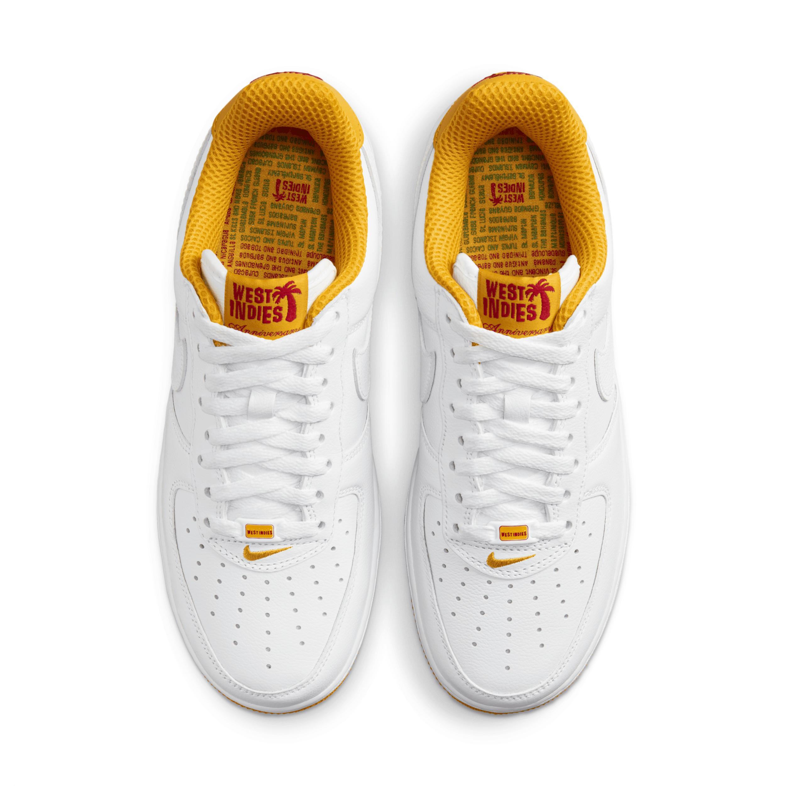 Nike Air Force 1 Low Retro QS Men's Shoes Product Image