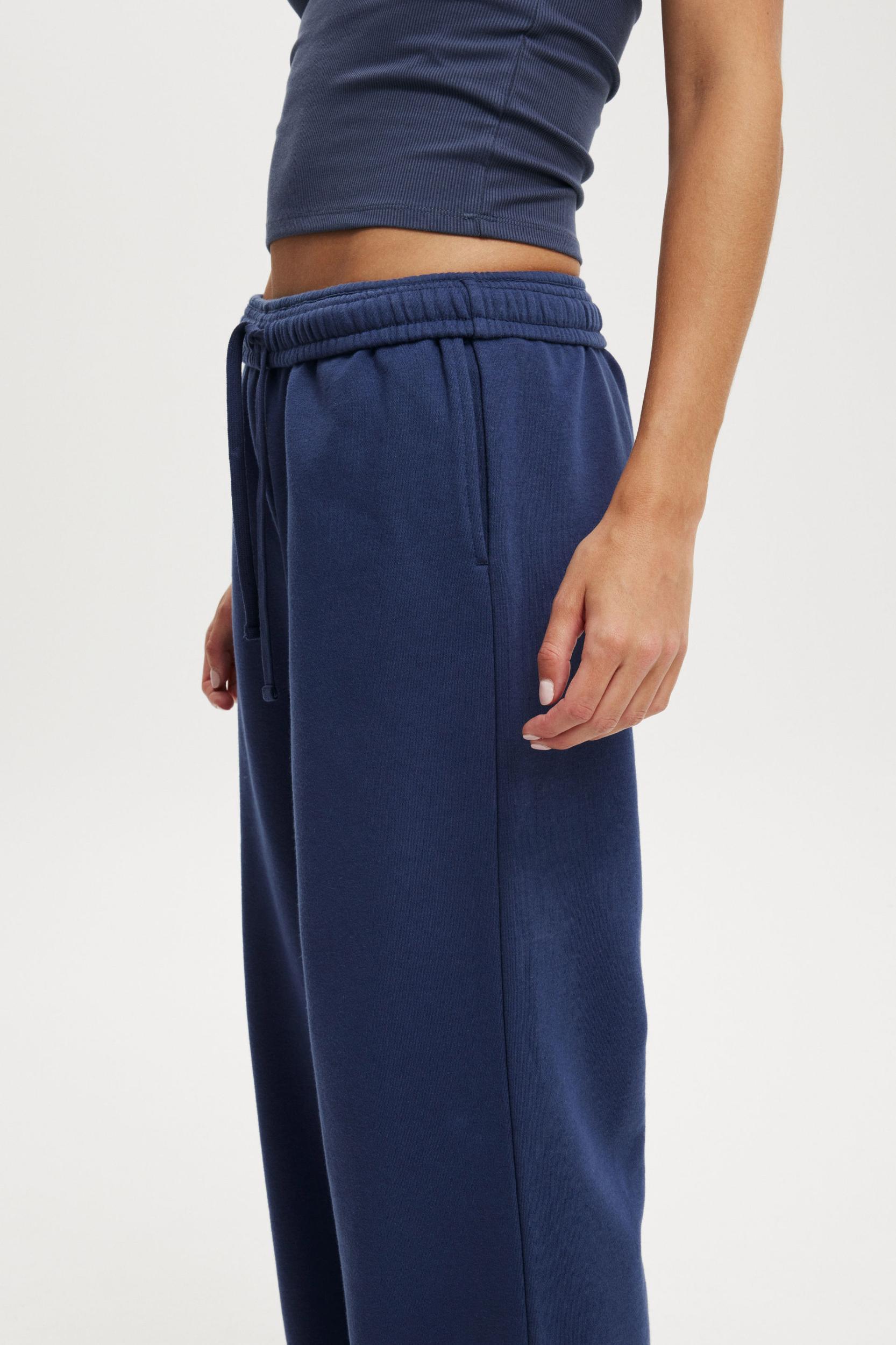 Classic Fleece Wide Leg Sweatpant Product Image