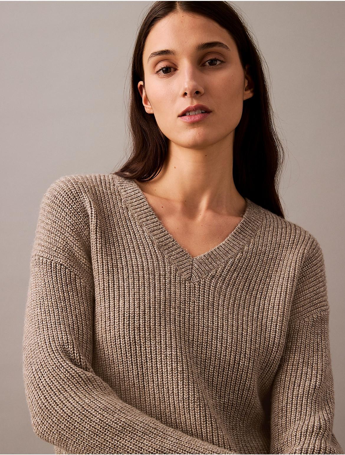 Calvin Klein Womens Ribbed Knit V-Neck Sweater - Grey - M Product Image