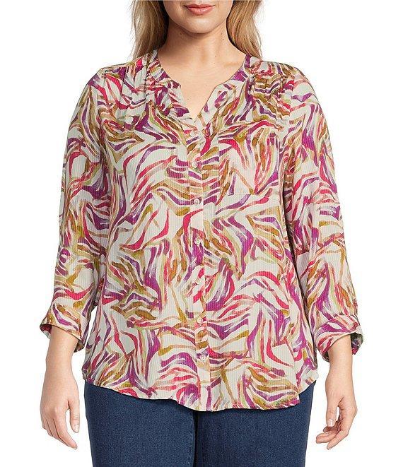 Intro Plus Size Woven Cattleya Split V-Neck 3/4 Roll-Tab Sleeve Button Front Shirt Product Image