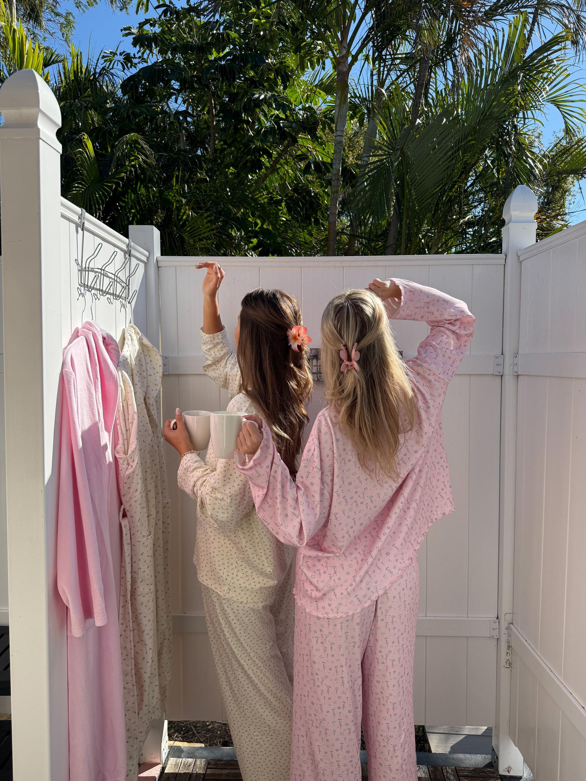 Light Pink Ditsy Floral Long Sleeve Pajama Top Product Image