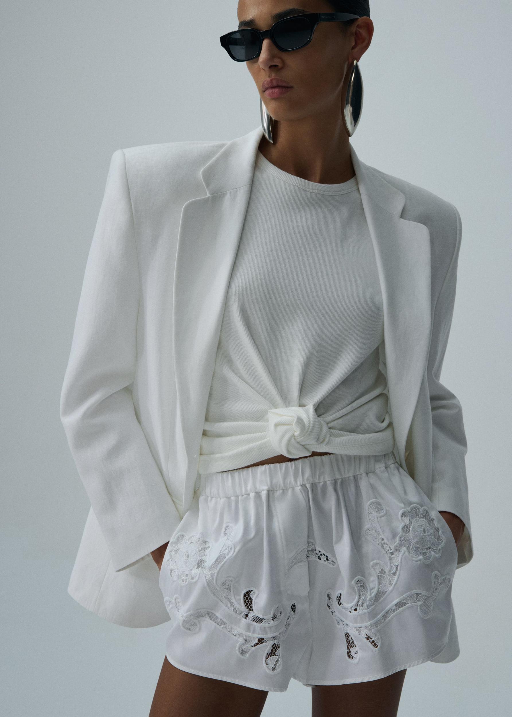Classic oversized viscose blend blazer in white Product Image