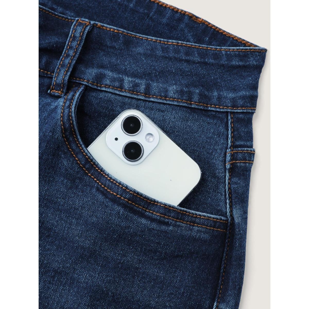 Plus Size Stretchy Mid-Rise Boyfriend Jeans Women Bluevintage Leisure High stretch Slanted pocket Jeans BloomChic 28/5X Product Image