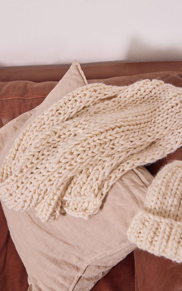  Cream Chunky Knit Scarf Product Image