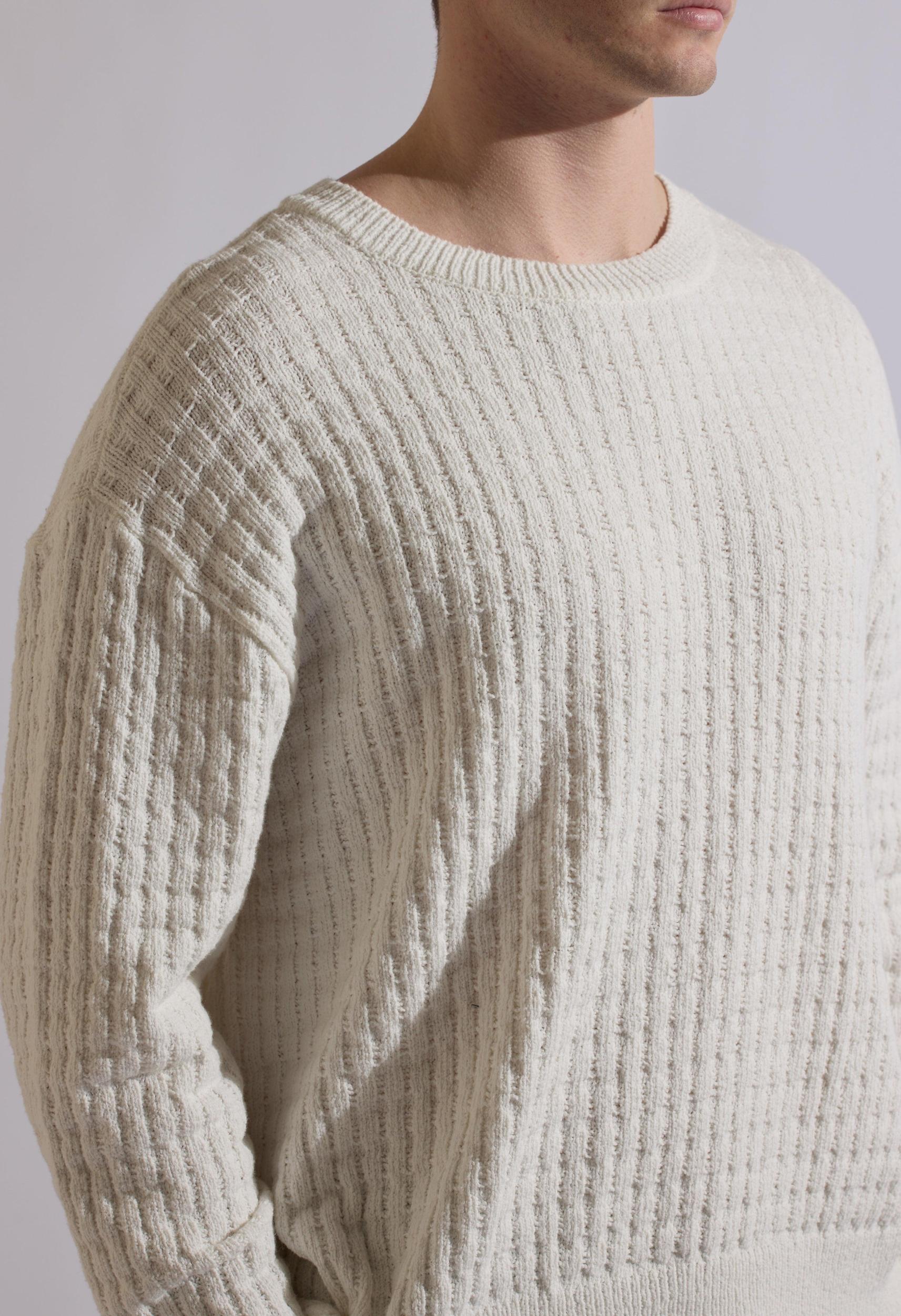 Merino Cable Knit Crew in White Product Image