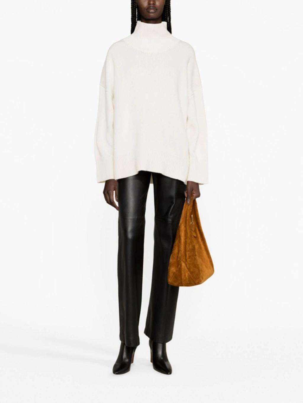 Cashmere Turtleneck Sweater In White Product Image