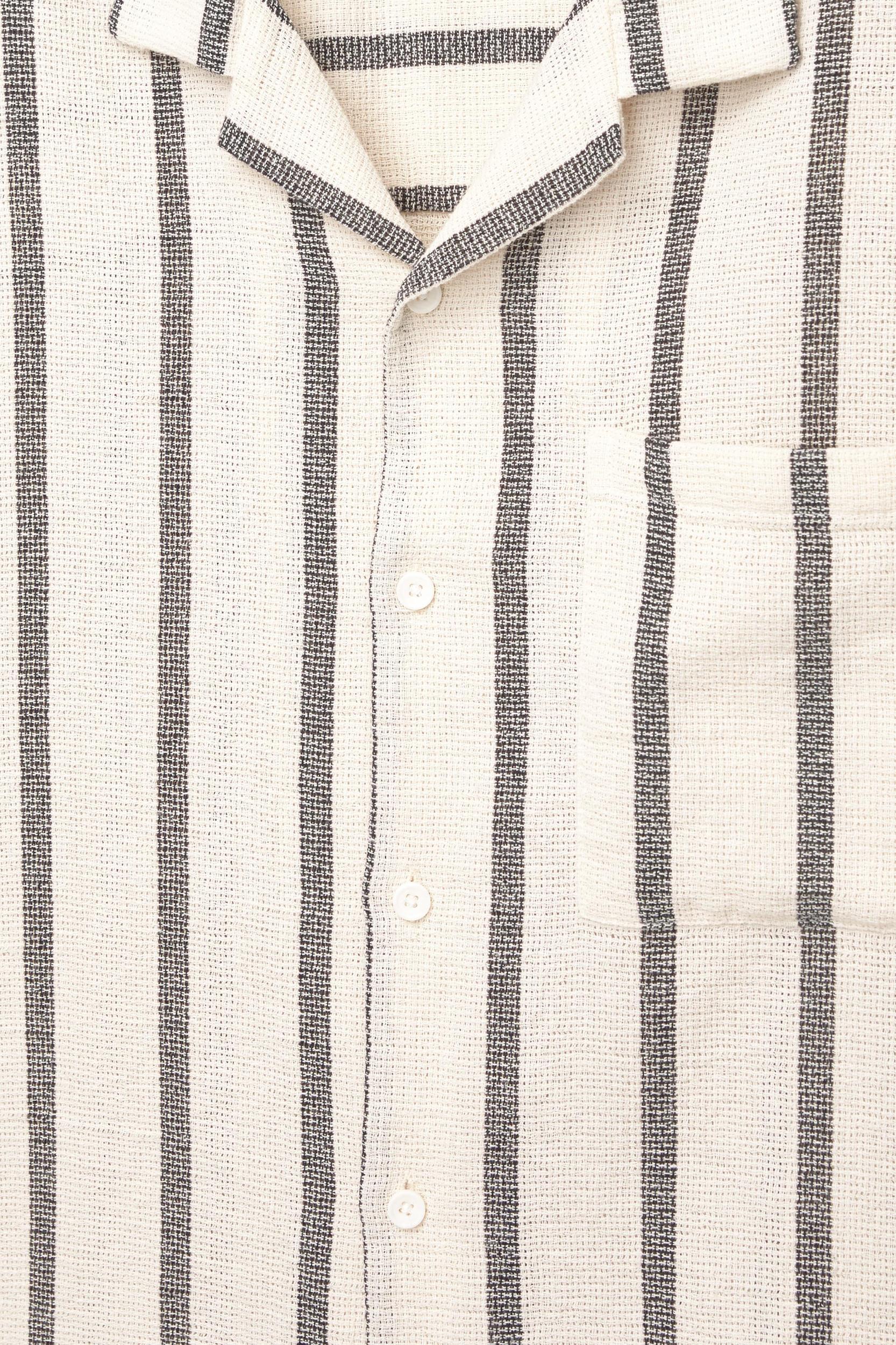 Striped short sleeve shirt Product Image