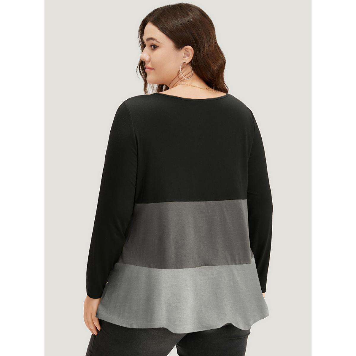 Plus Size Colorblock Leopard Contrast Round Neck T-shirt DarkGray Women Leisure Contrast Leopard Round Neck Casual T-shirts BloomChic 14-16/1X Product Image