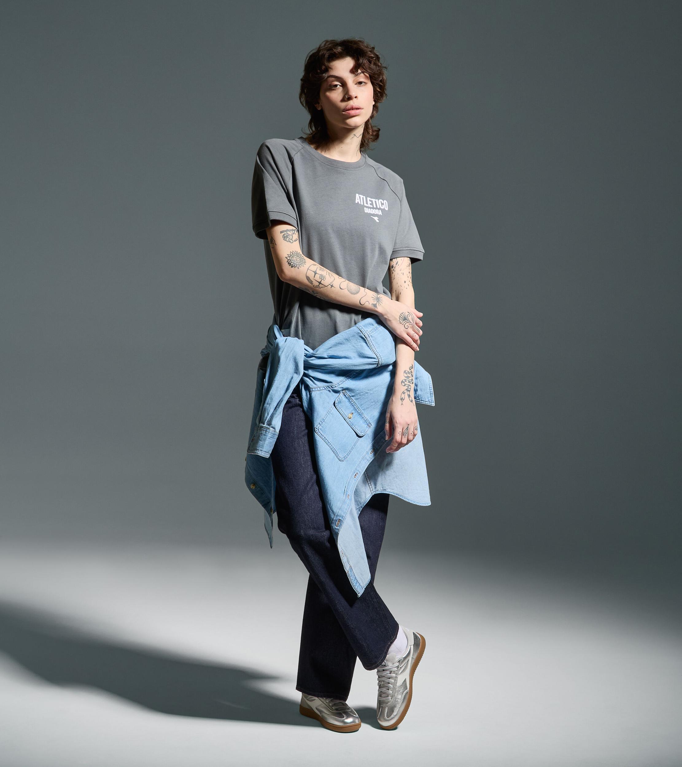 T-SHIRT SS LEGACY Product Image