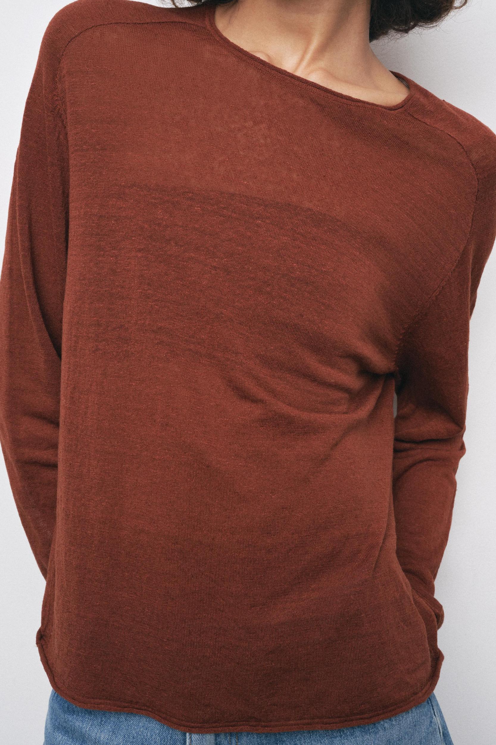 LINEN BLEND KNIT SWEATER Product Image