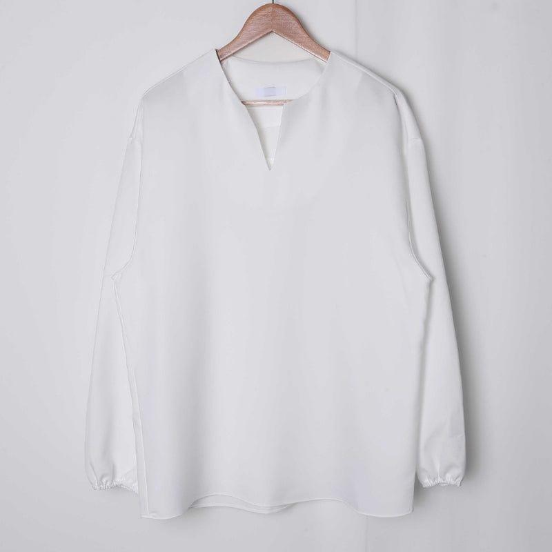 RT No. 6575 V-NECK CUFF LONGSLEEVE Product Image
