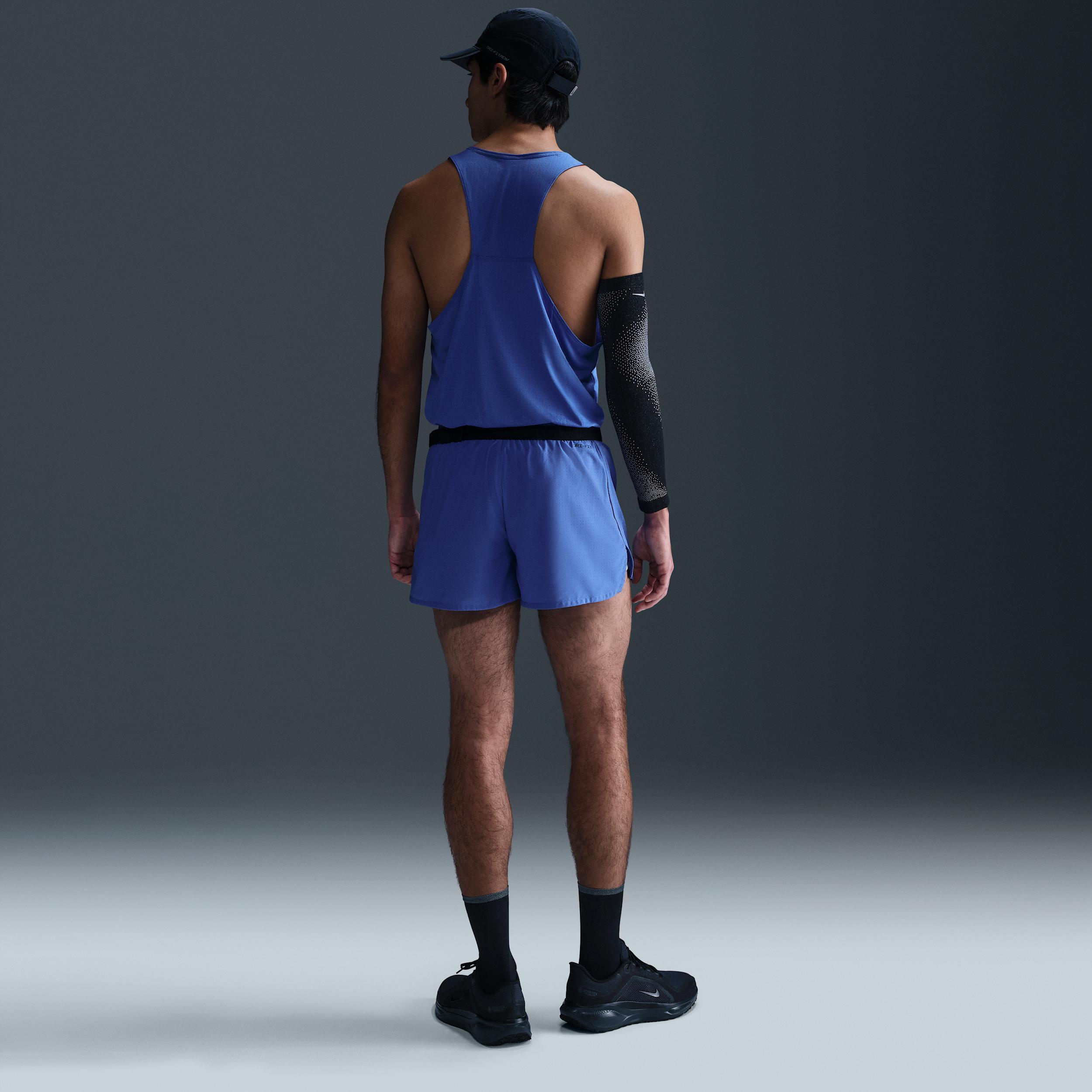 Nike Mens Fast Dri-FIT Running Singlet | FN4229-411 Product Image