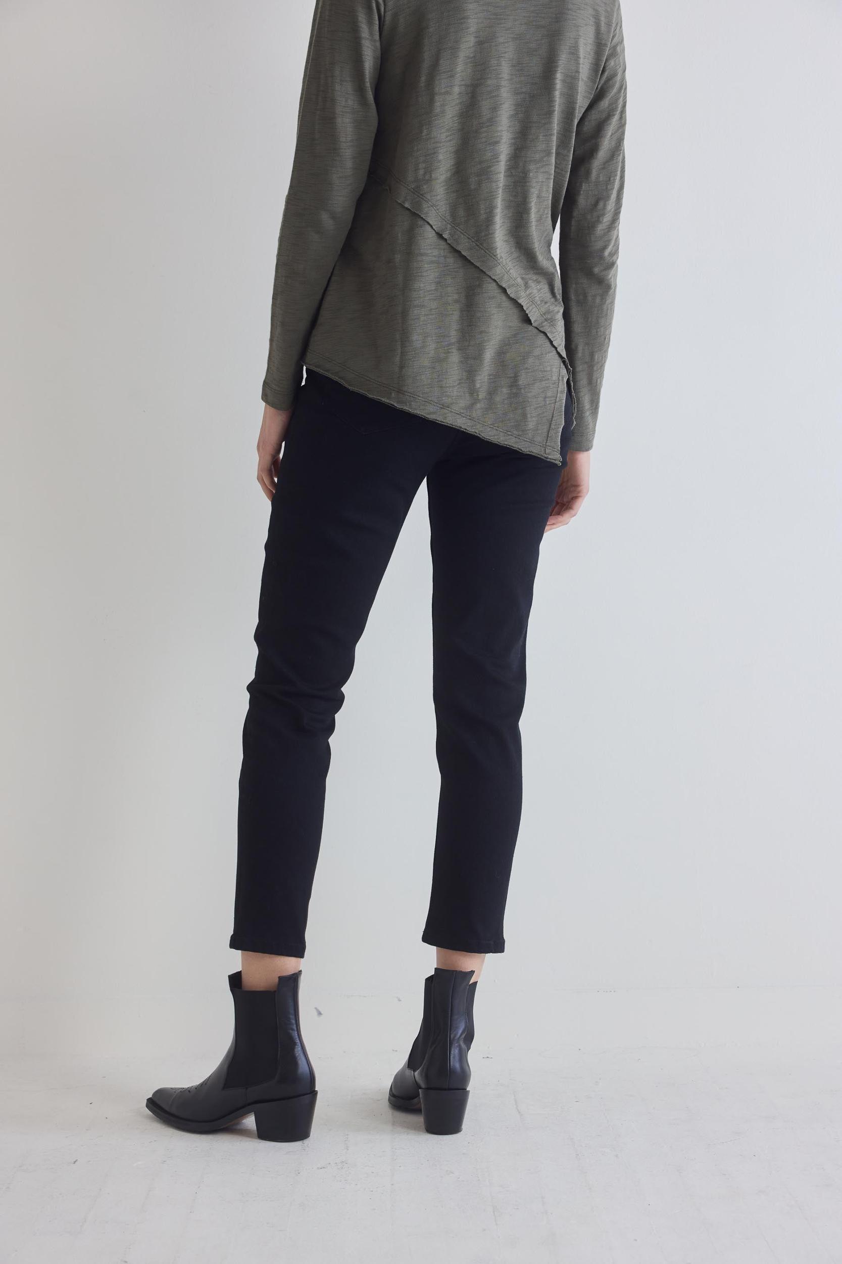 The Iconic Fitted Jeans Product Image