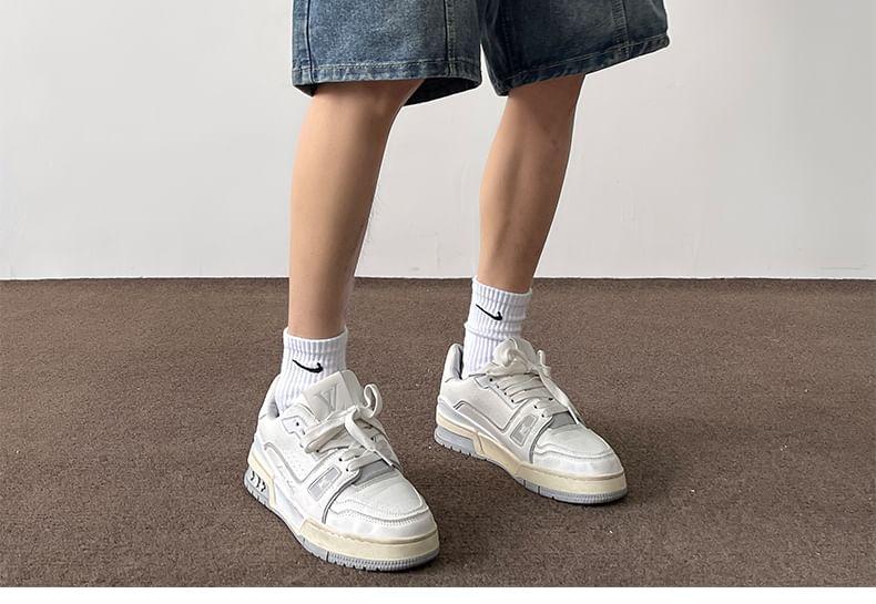 Mid Rise Washed Denim Shorts Product Image