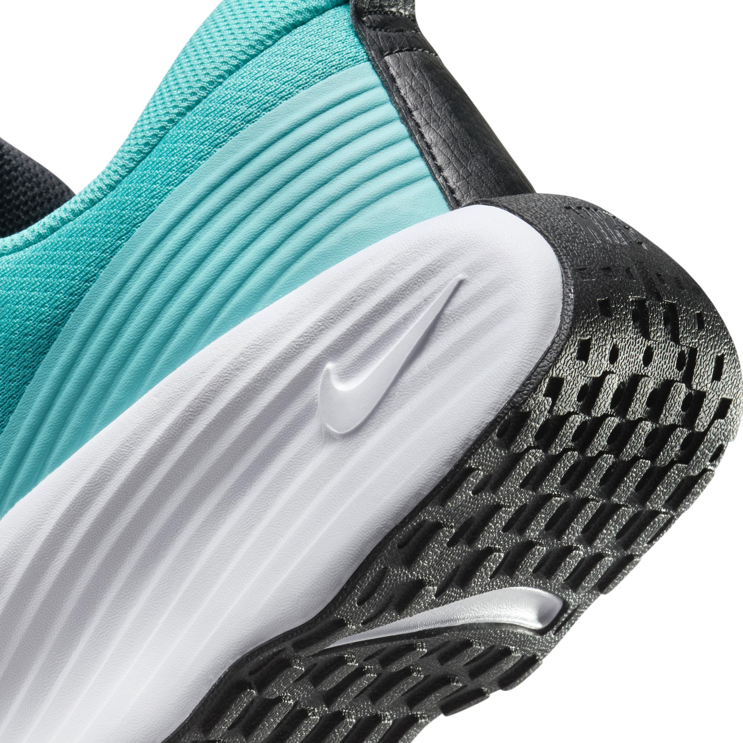 Nike Men's Promina Walking Shoes Product Image