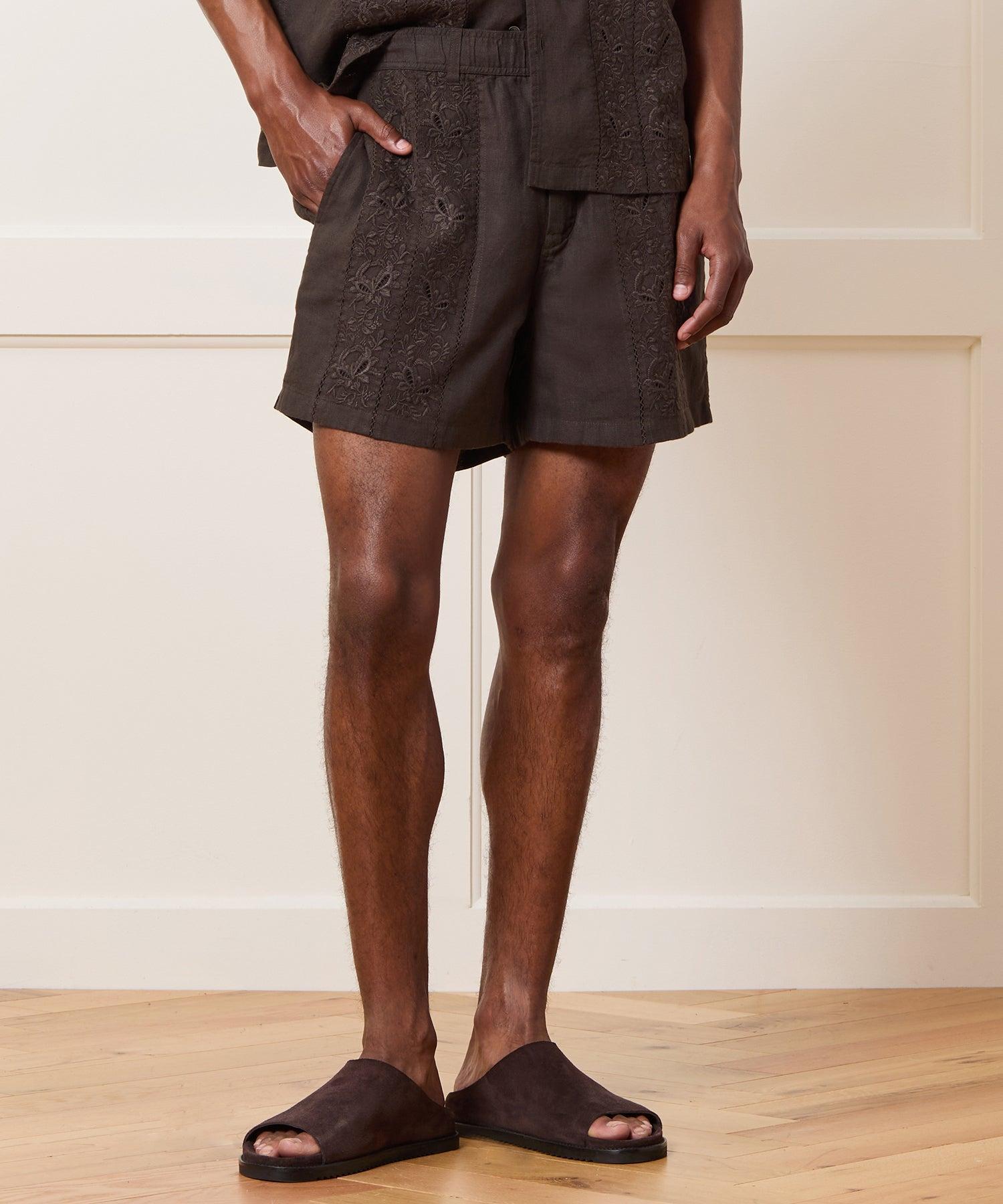 5" Embroidered Linen Beachcomber Short Product Image