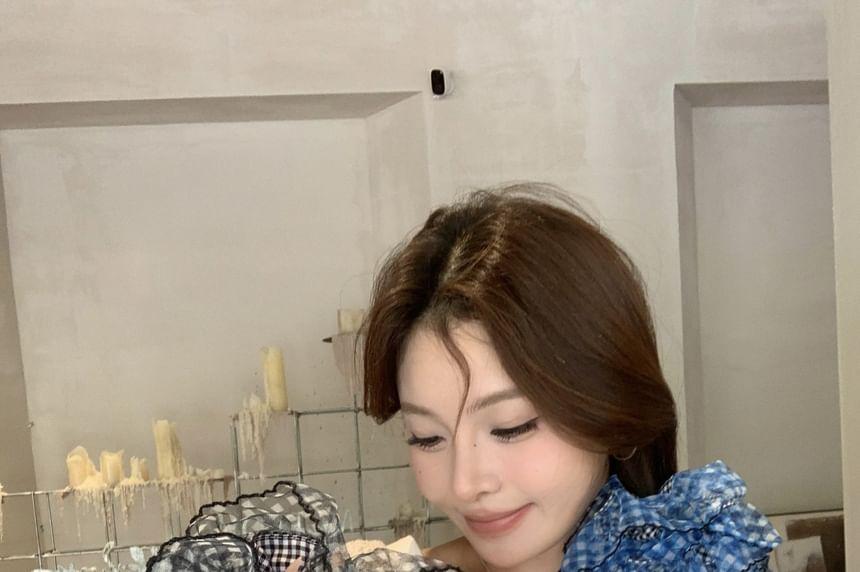 Gingham Mesh Scrunchie Product Image