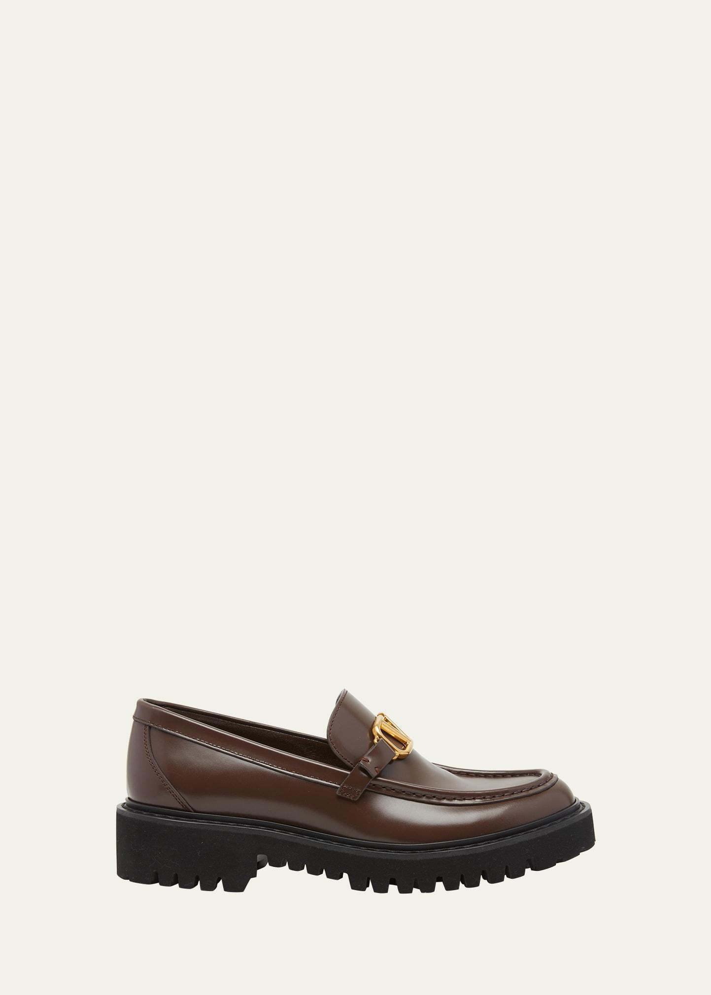 VLogo Medallion Leather Loafers Product Image