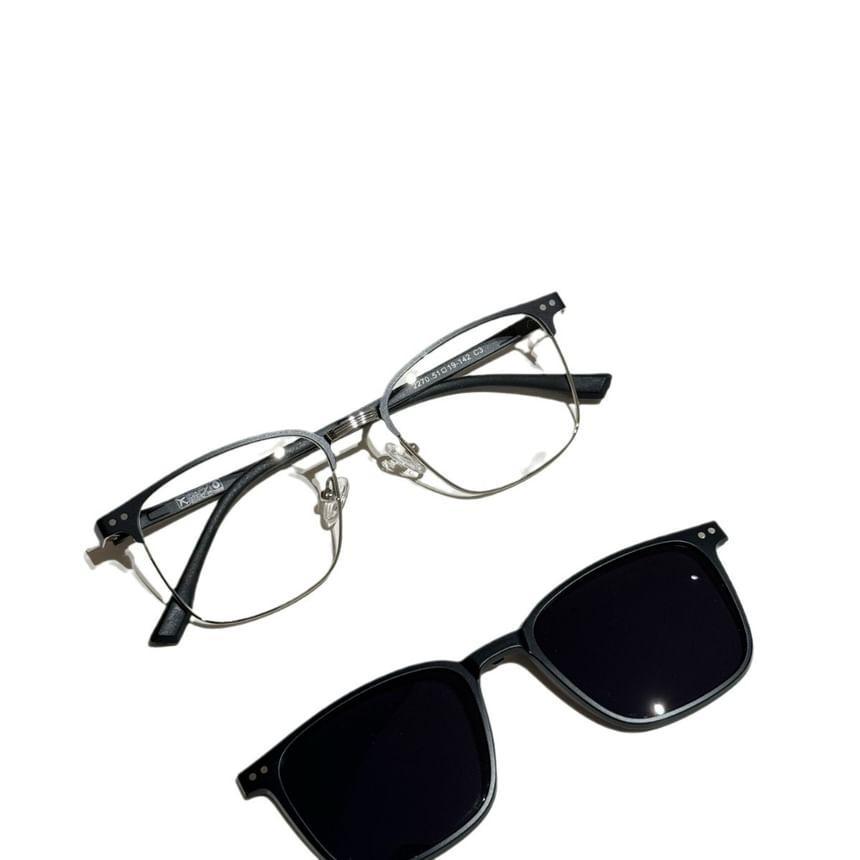 Plain Square Sunglasses Product Image