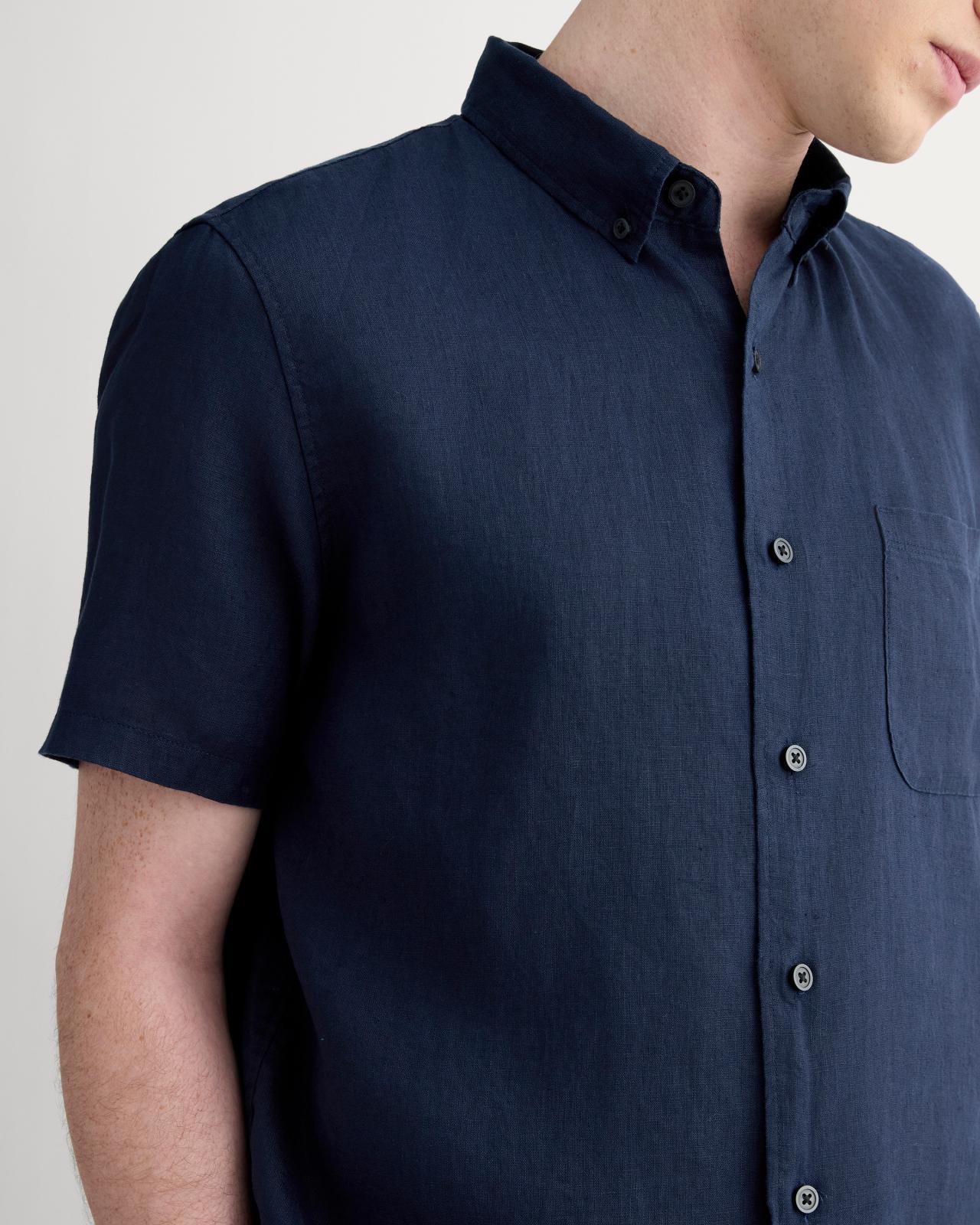 Mens Classic Short-Sleeve Shirt in Linen by Everlane Product Image