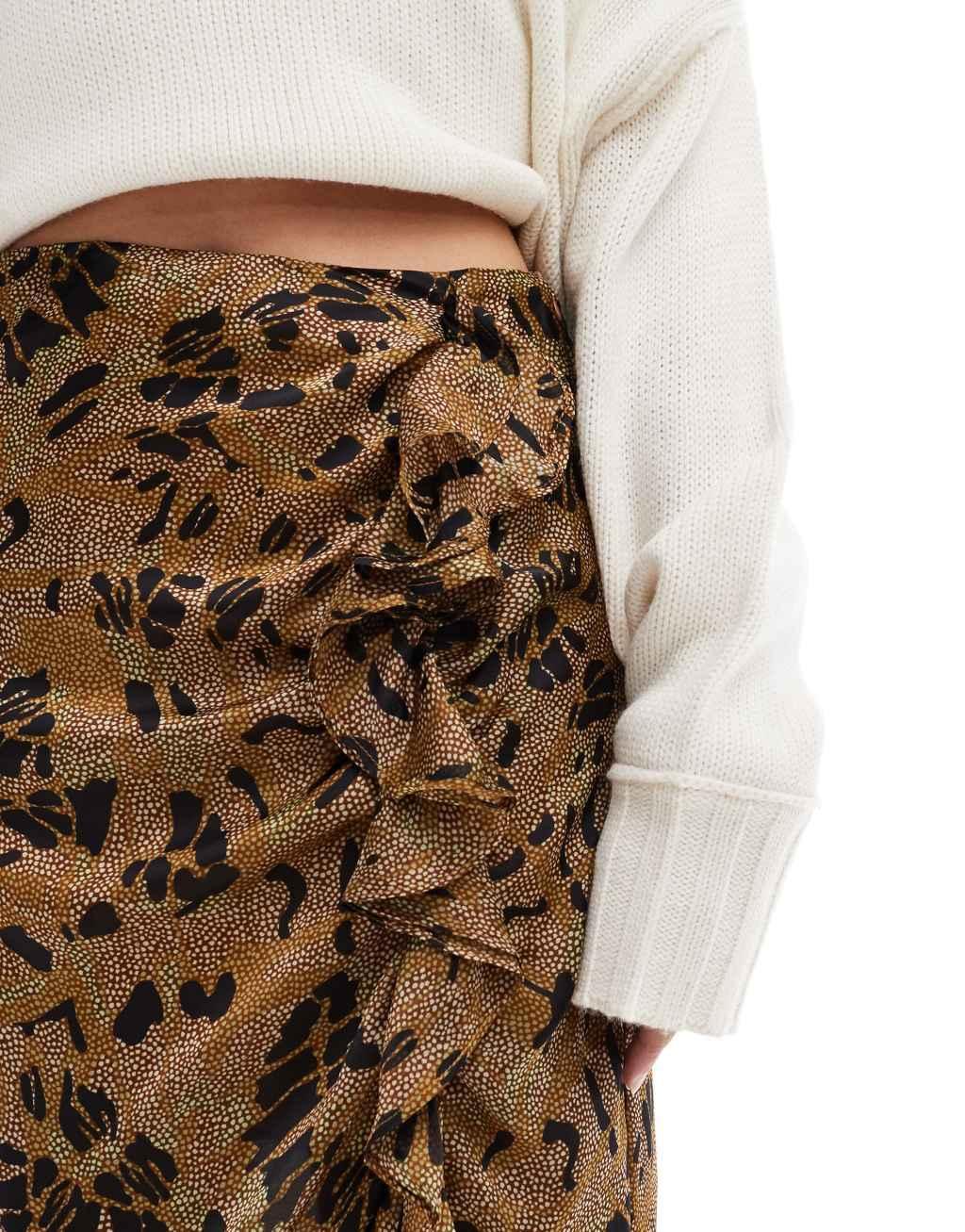 Scalpers ren print skirt in camel   Product Image