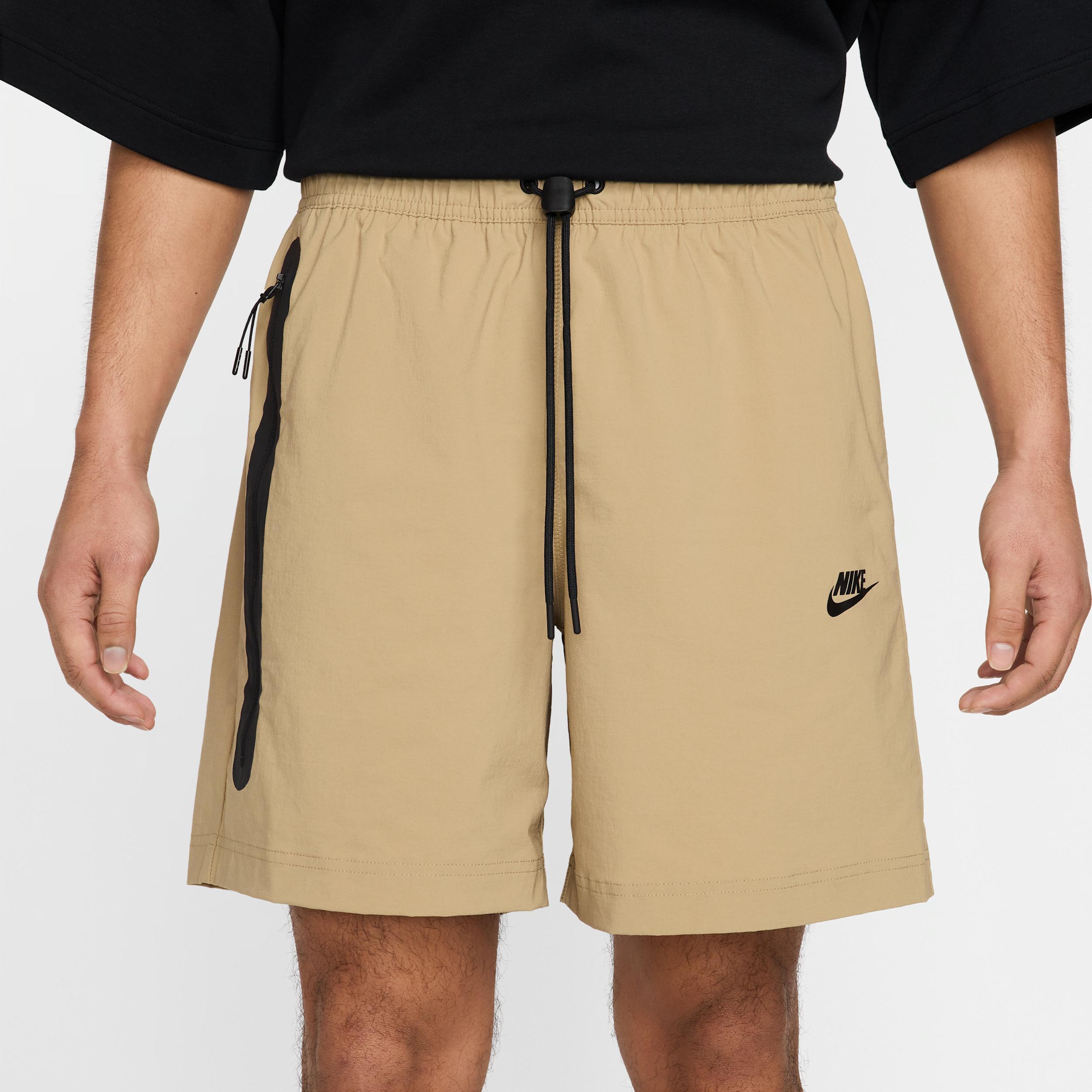 Nike Men's Tech Woven Shorts Product Image