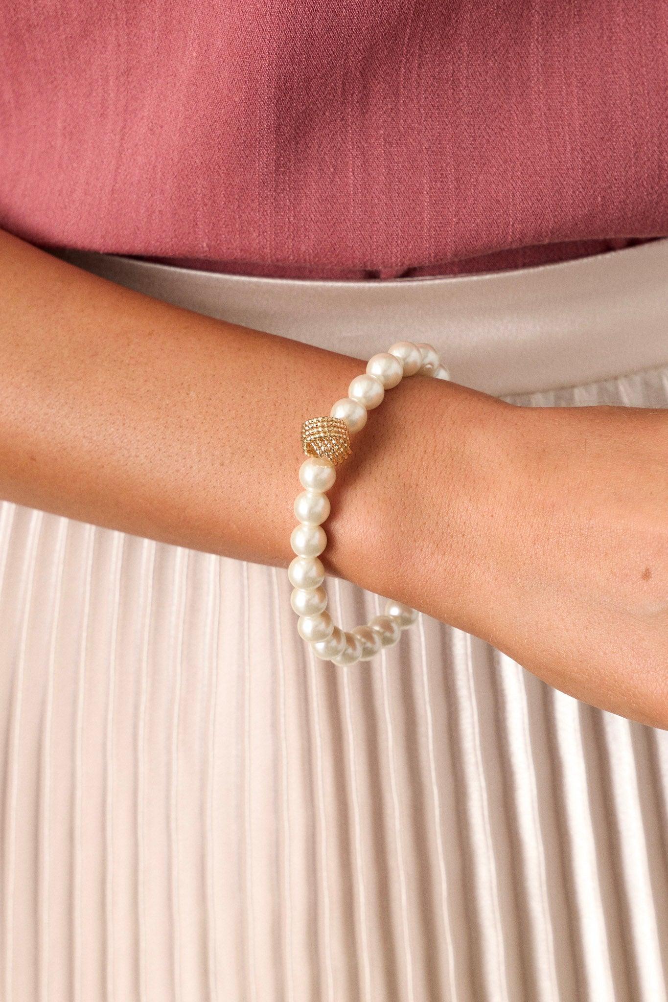 New Beginnings Ivory Pearl & Gold Bracelet Set Product Image