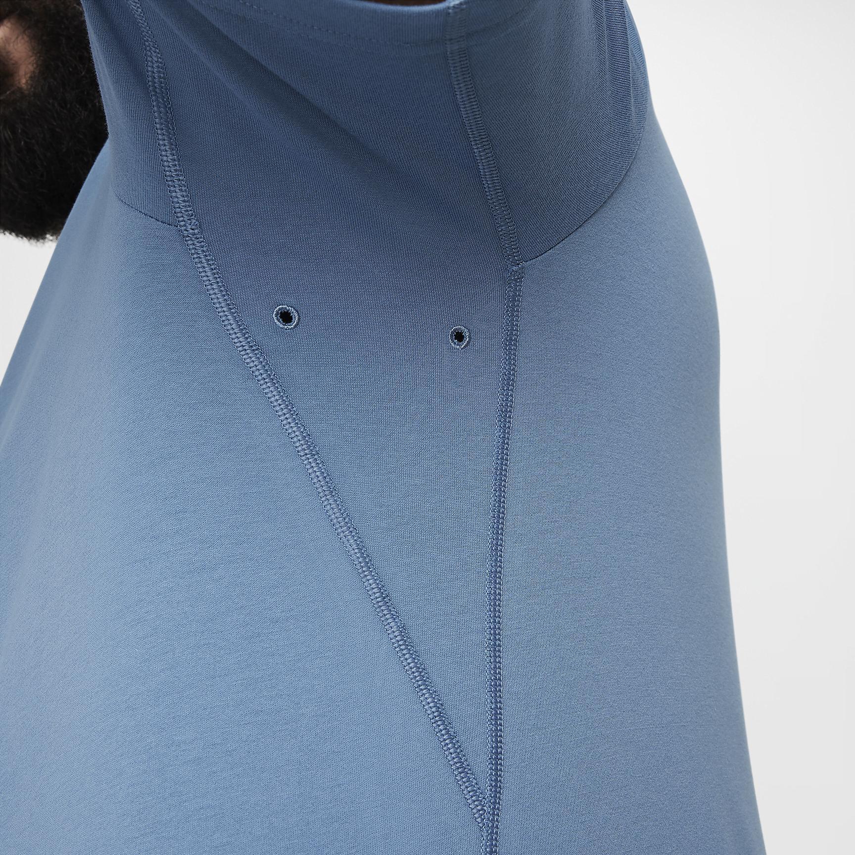 Nike Primary Men's Dri-FIT Short-Sleeve Versatile Top Product Image