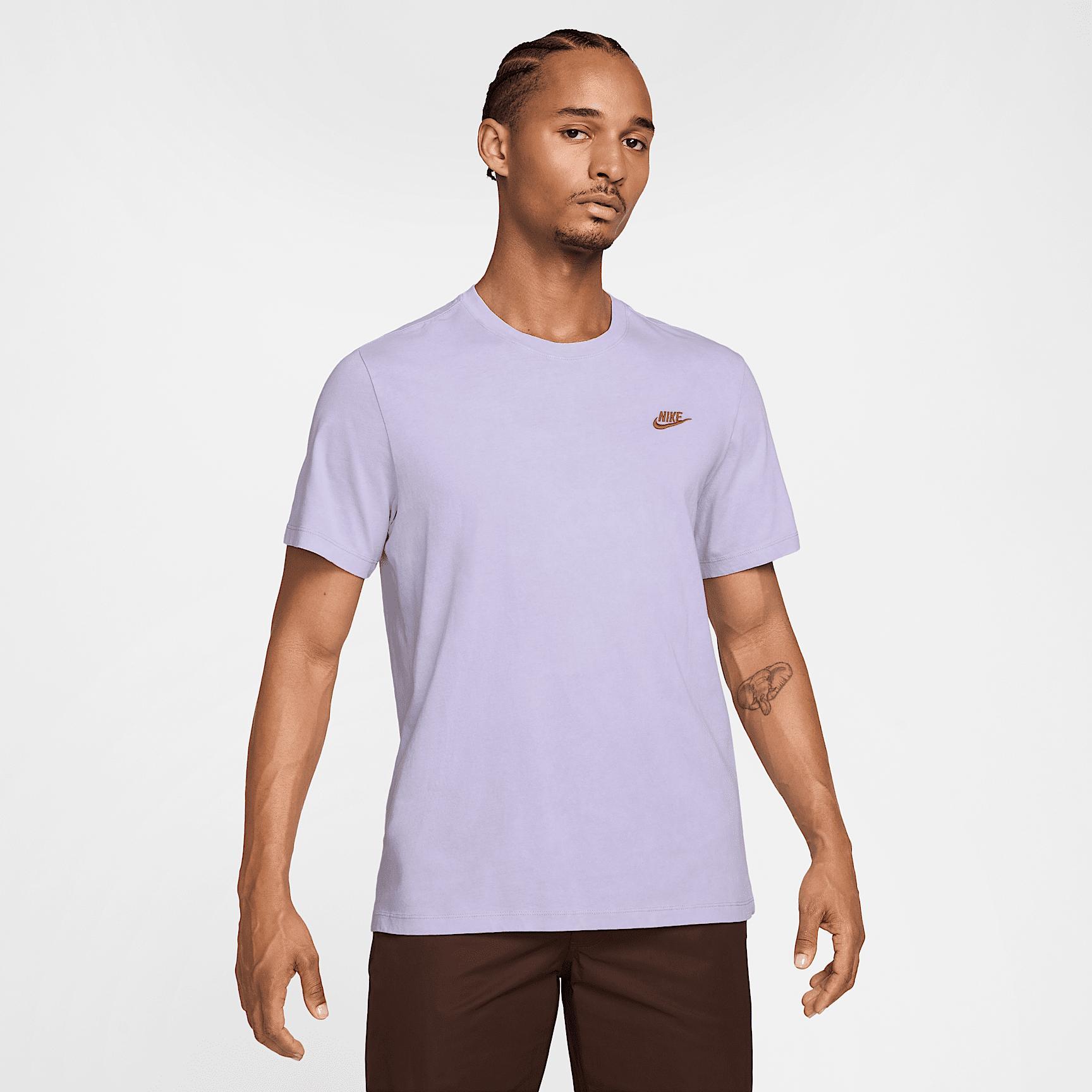 Nike Sportswear Men's T-Shirt Product Image