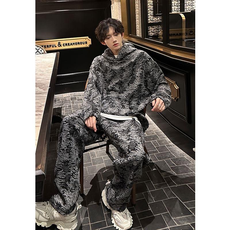 Patterned Oversized Hoodie / Mid Rise Patterned Sweatpants Product Image