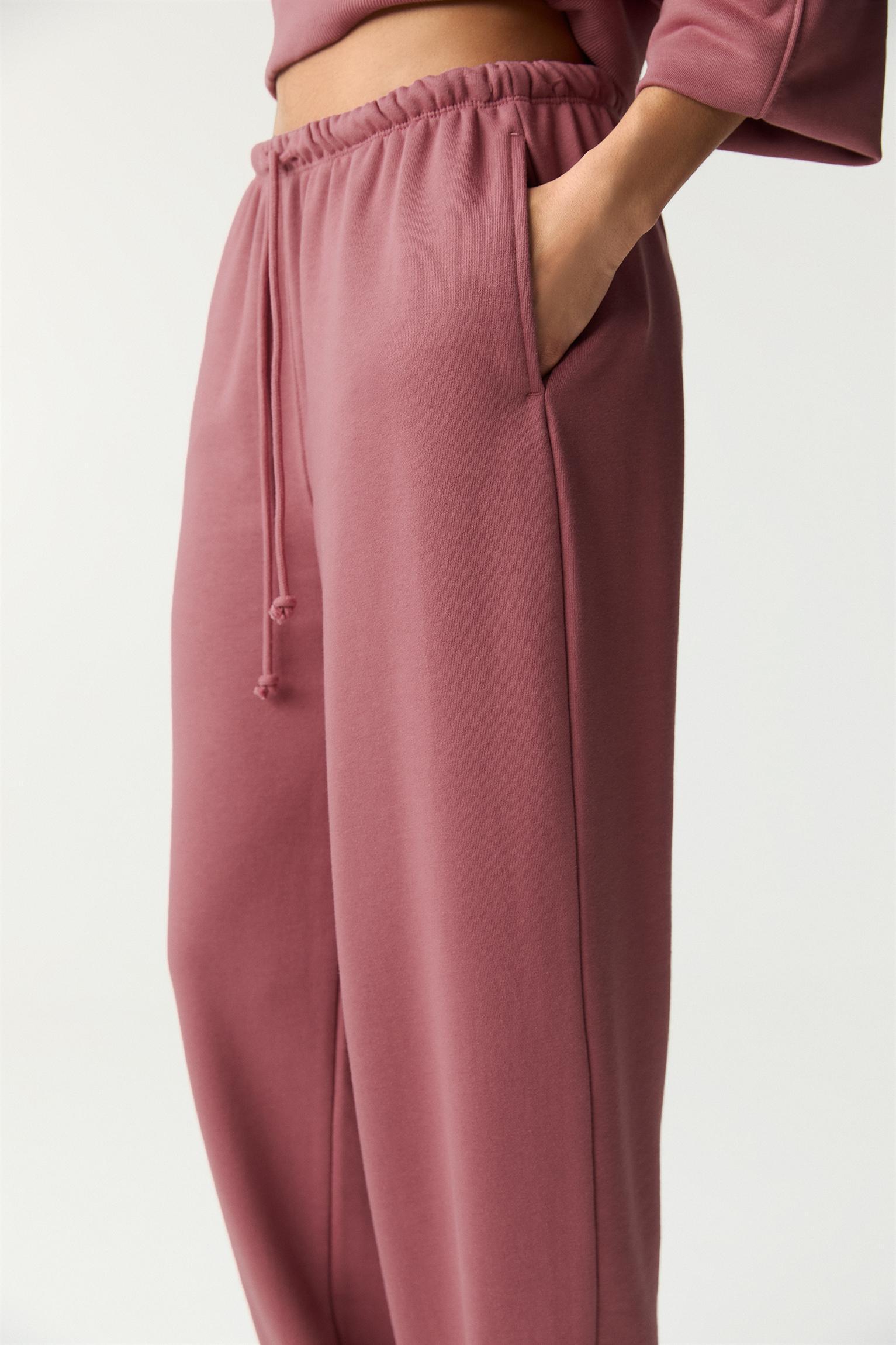 Tracksuit bottoms Product Image