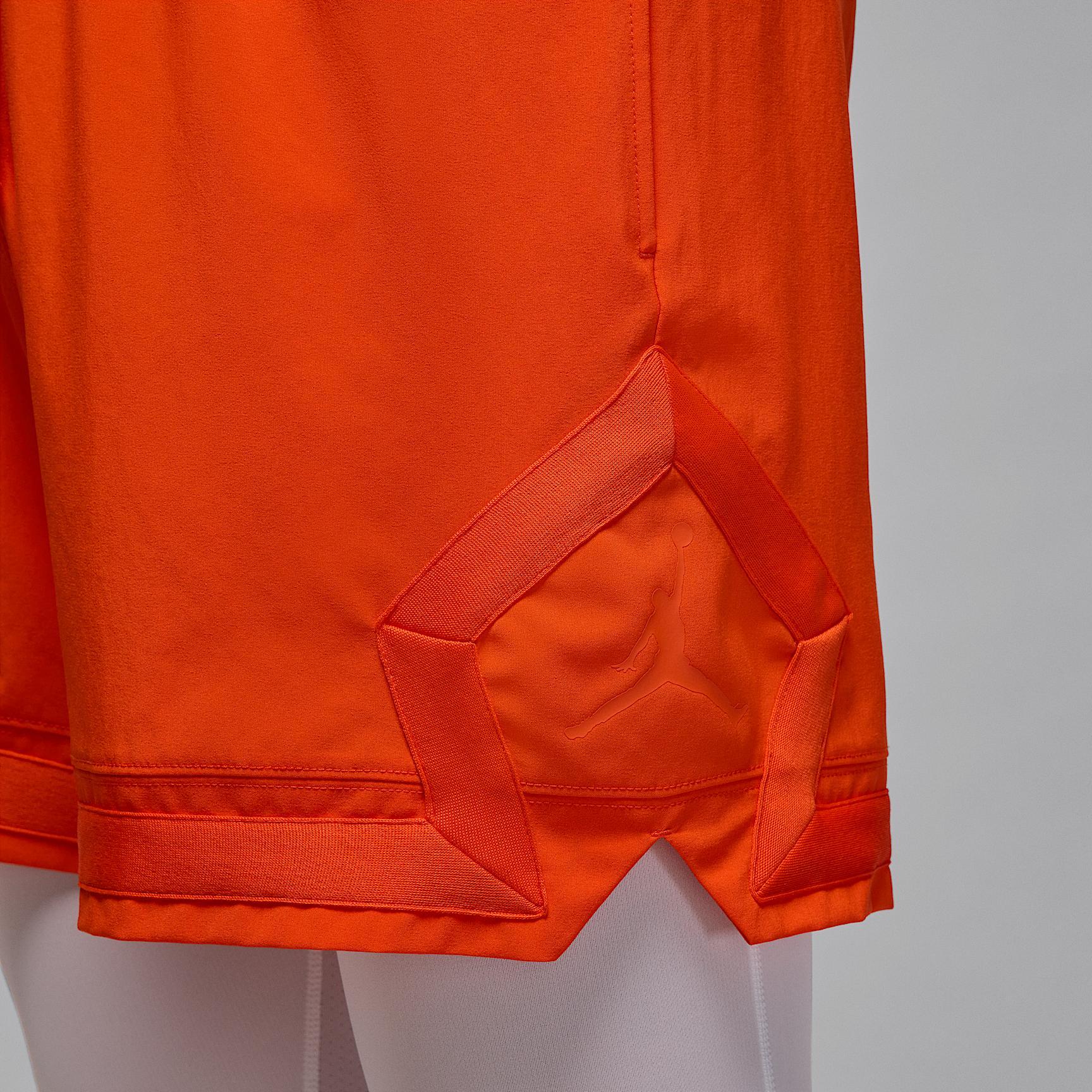 Mens Jordan Sport Dri-FIT Woven Diamond Shorts | FQ2989-891 Product Image