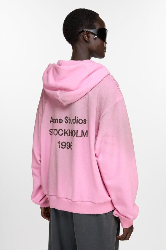 Logo hooded sweater Product Image