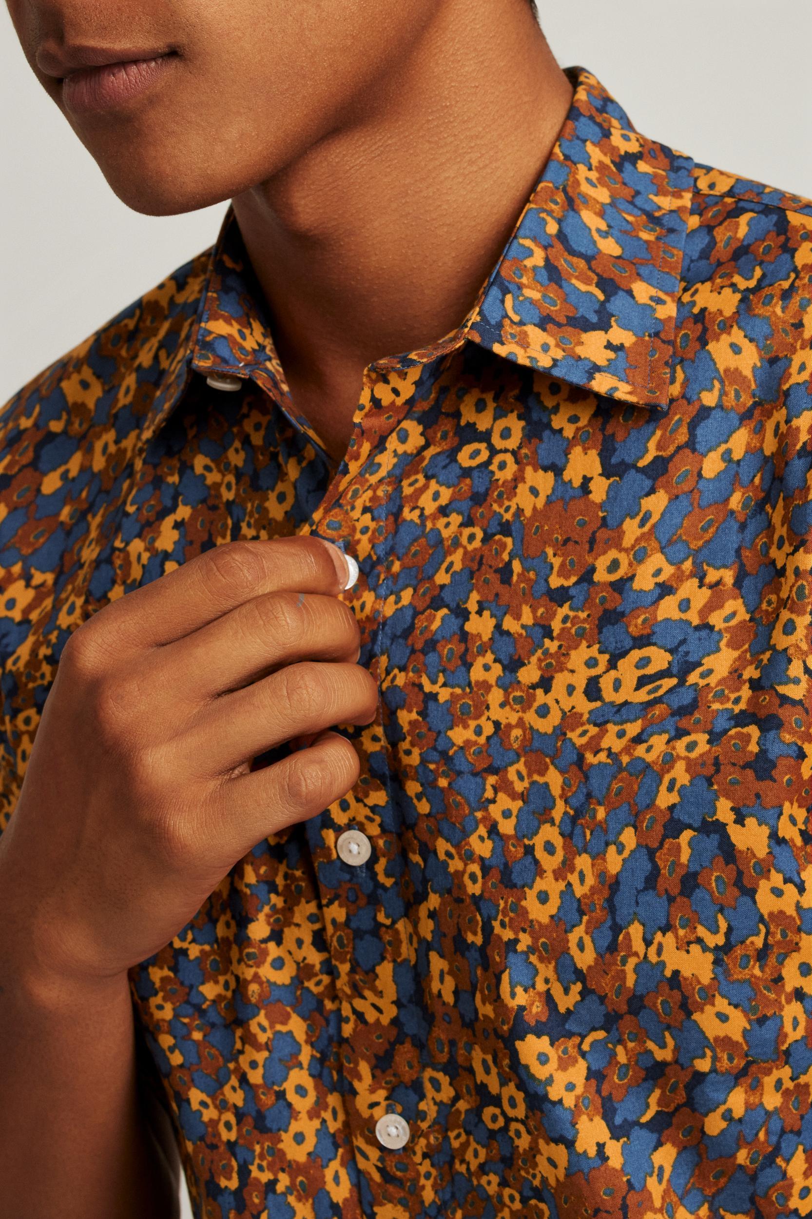 Riviera Short Sleeve Shirt Product Image