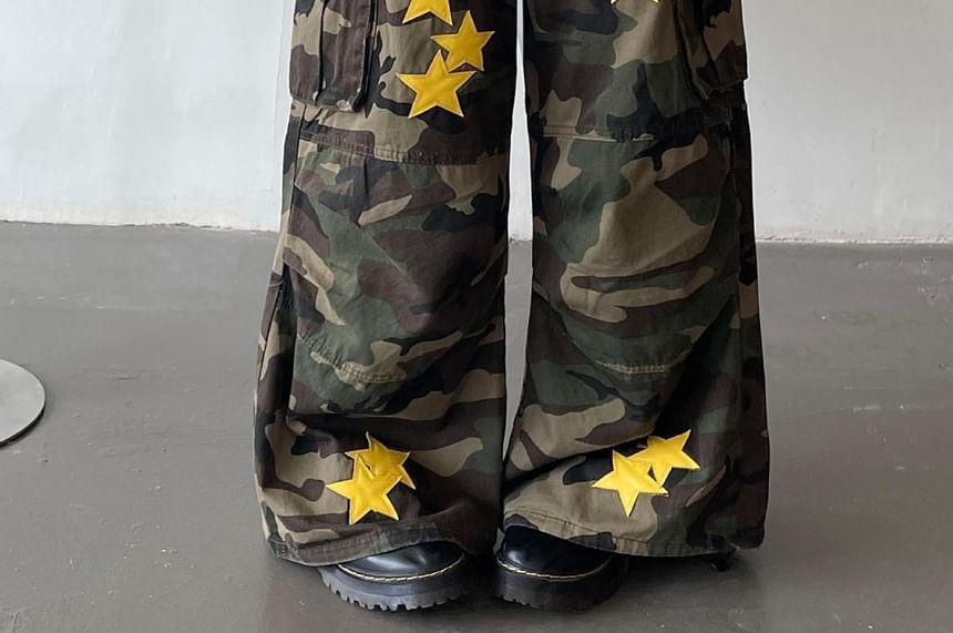 Mid Rise Camo Print Star Applique Wide Leg Cargo Jeans Product Image