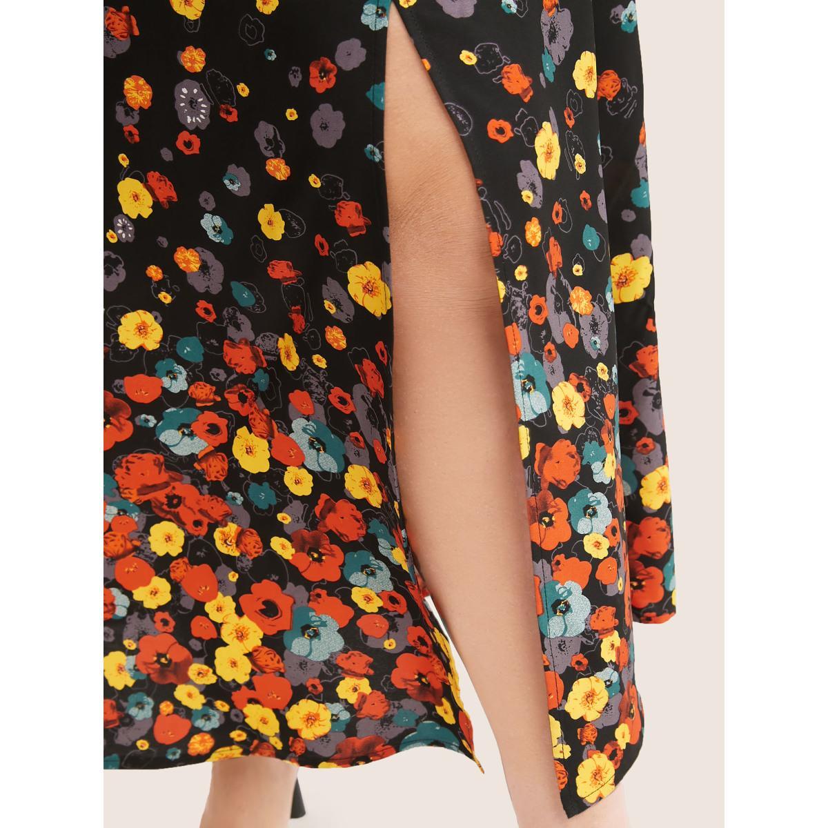 Plus Size Floral Printed Pocket V Neck Shirred Split Hem Dress Black Women Elegant Non V-neck Short sleeve Curvy Midi Dress BloomChic 18-20/2X Product Image